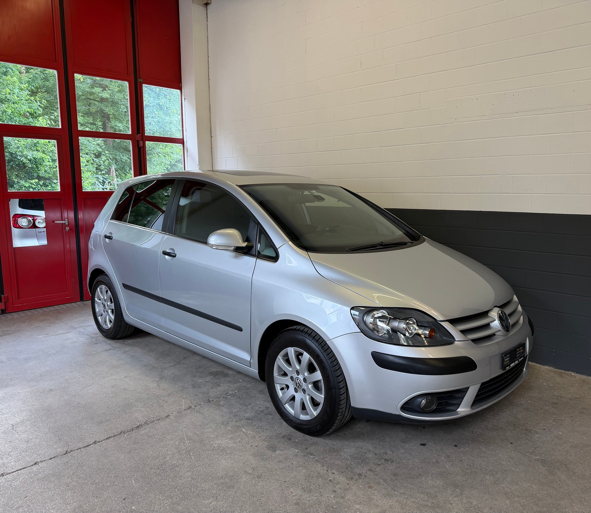 VW Golf Plus 2.0 FSI Comfortline //NEU AB MFK!-image-0