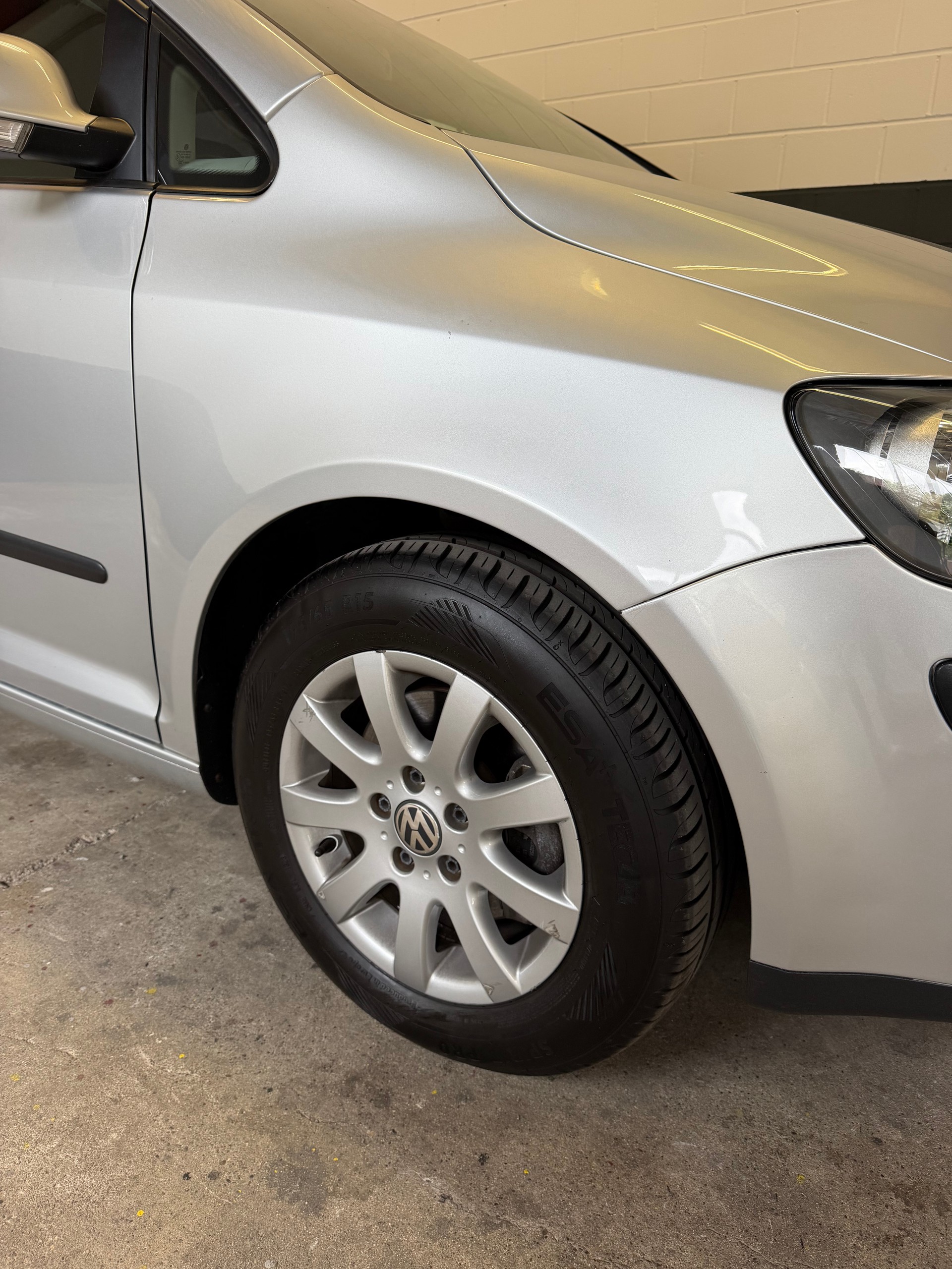 VW Golf Plus 2.0 FSI Comfortline //NEU AB MFK!-image-4