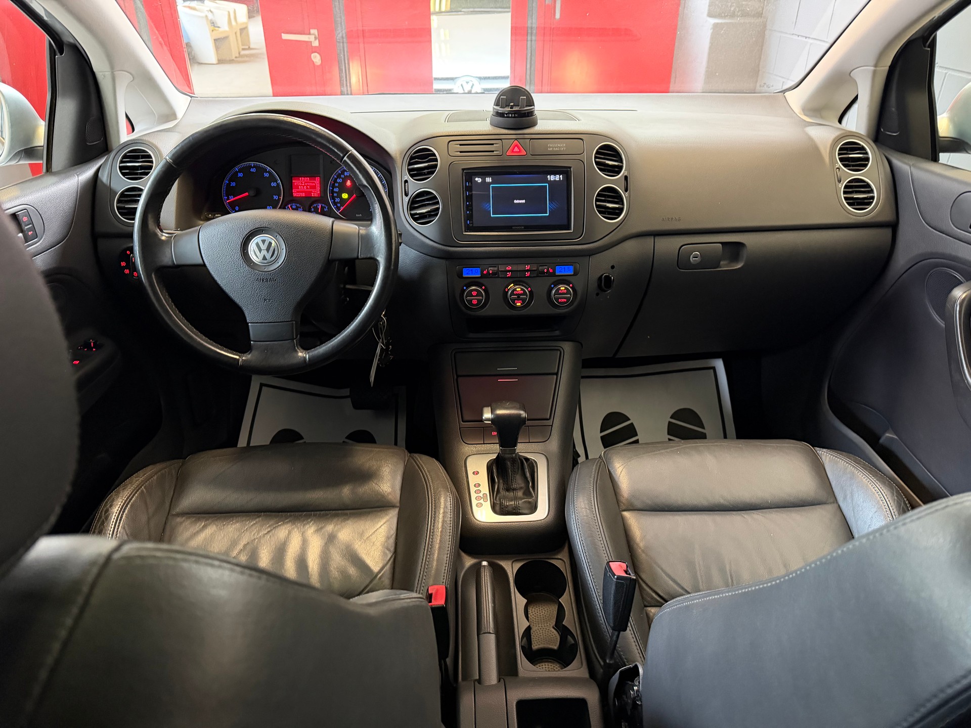 VW Golf Plus 2.0 FSI Comfortline //NEU AB MFK!-image-10
