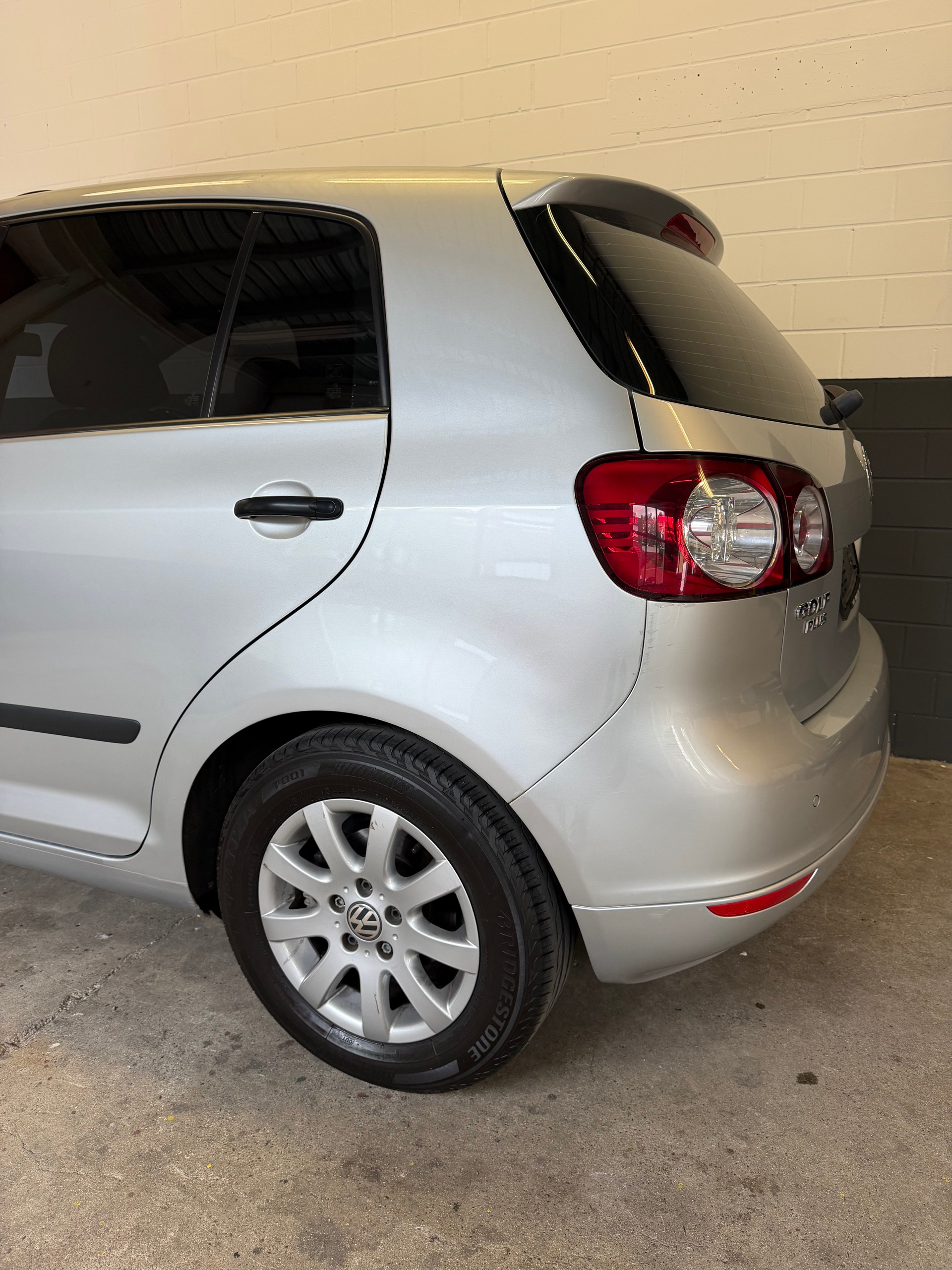 VW Golf Plus 2.0 FSI Comfortline //NEU AB MFK!-image-6