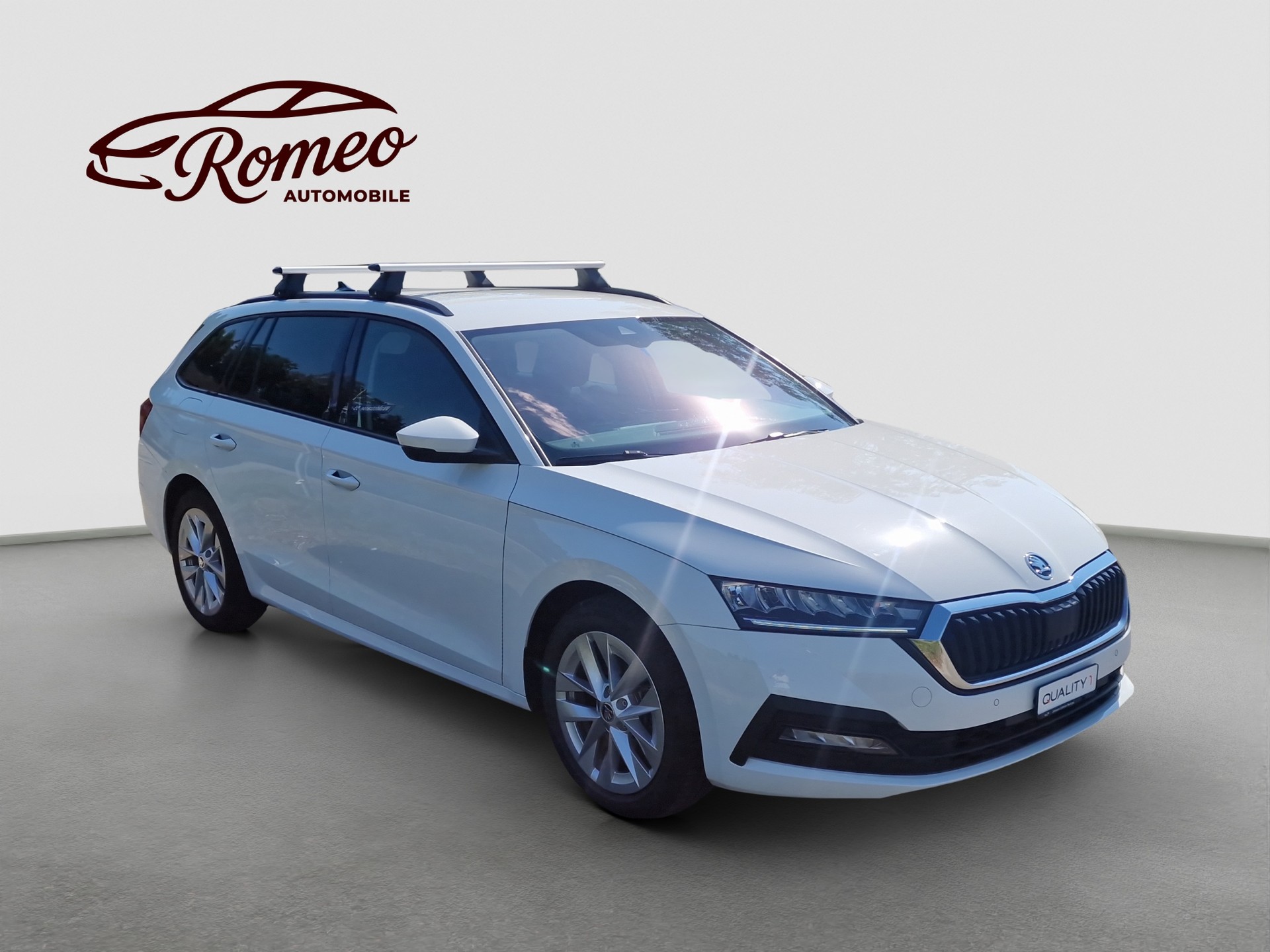 SKODA Octavia Combi 1.4 TSI Plug-In-Hybrid DSG Ambition ** Frisch ab MFK & Service ** CH Auto ** 1. Hand ** Batterie Zertifikat **-image-7