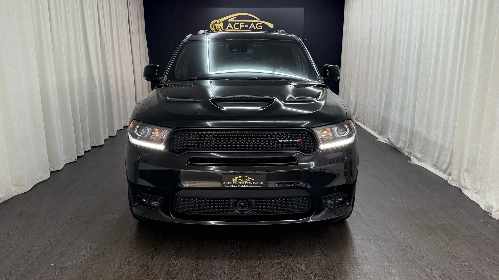 DODGE Durango-image-1
