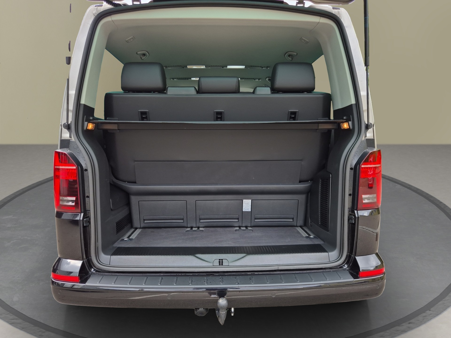 VW T6.1 Multivan 2.0 Bi-TDI Comfortline 4Motion DSG-image-23