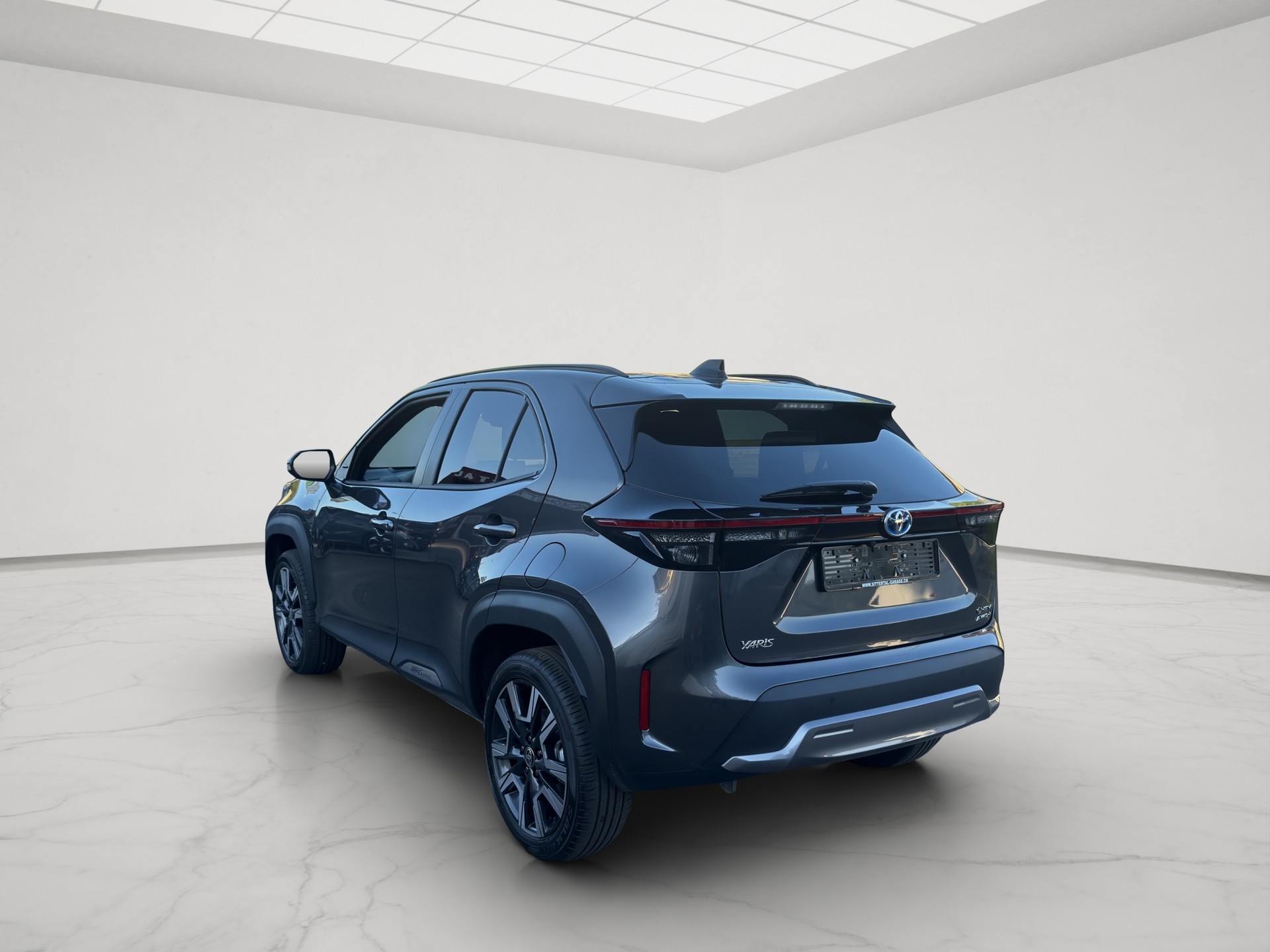 TOYOTA Yaris Cross 1.5 Style AWDi e-CVT-image-3
