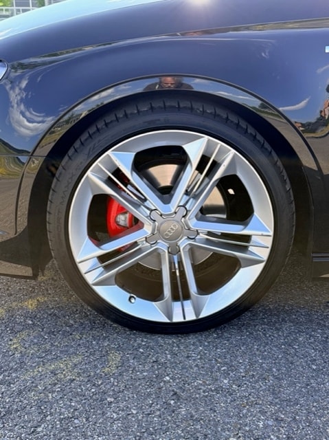 AUDI 1.8 T FSI Attraction quattro S-Tronic-image-5