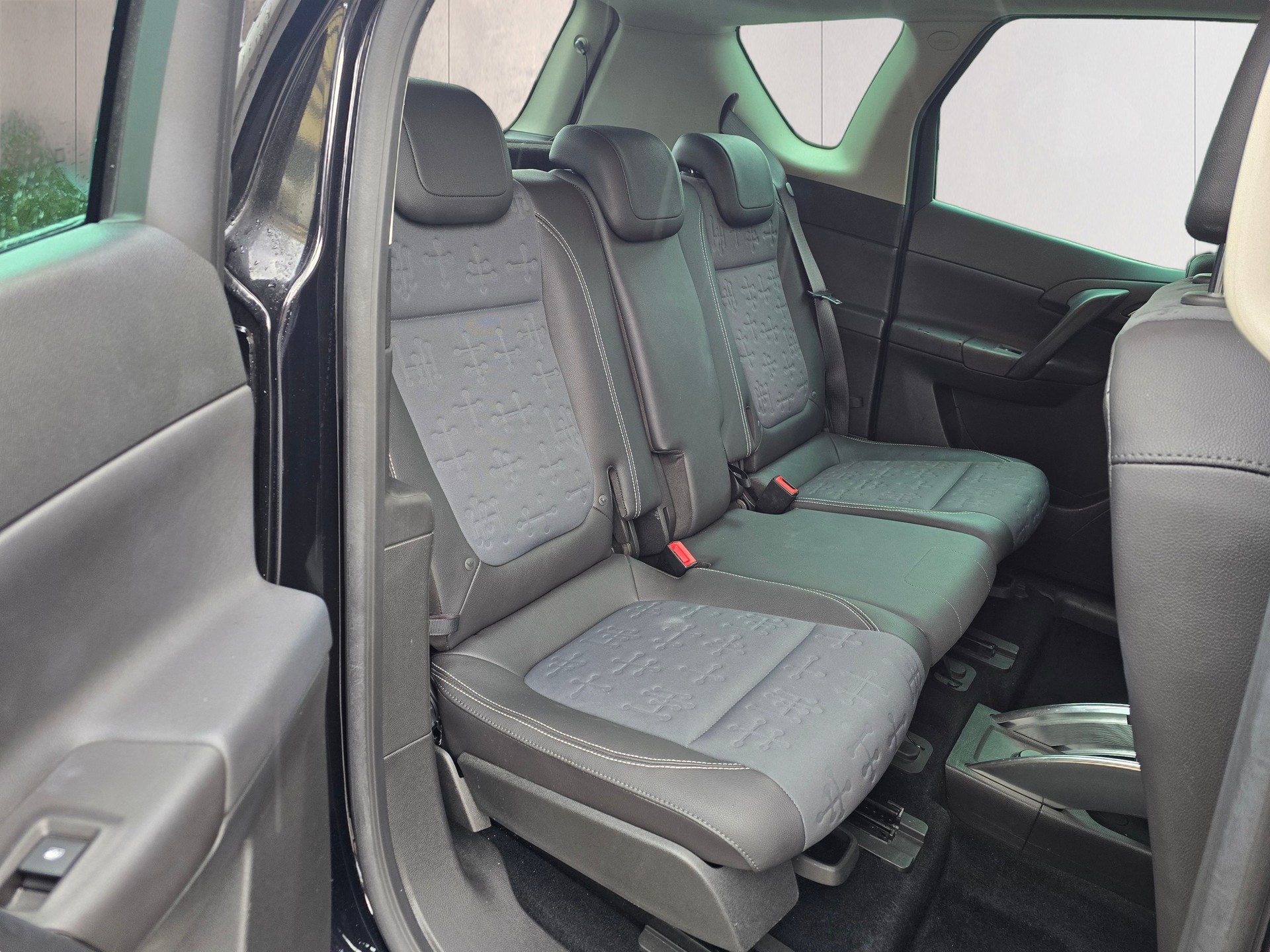 OPEL Meriva 1.4 Turbo Cosmo-image-10