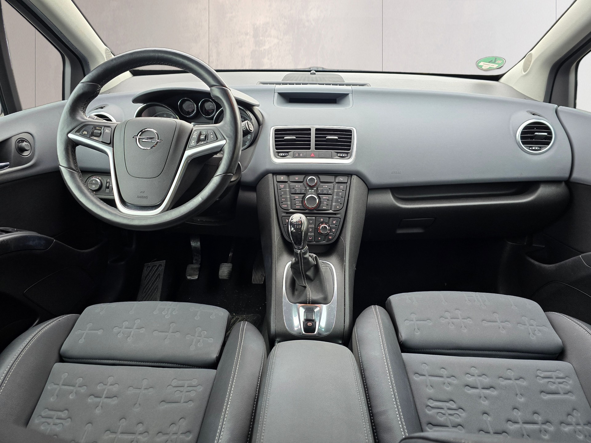 OPEL Meriva 1.4 Turbo Cosmo-image-8