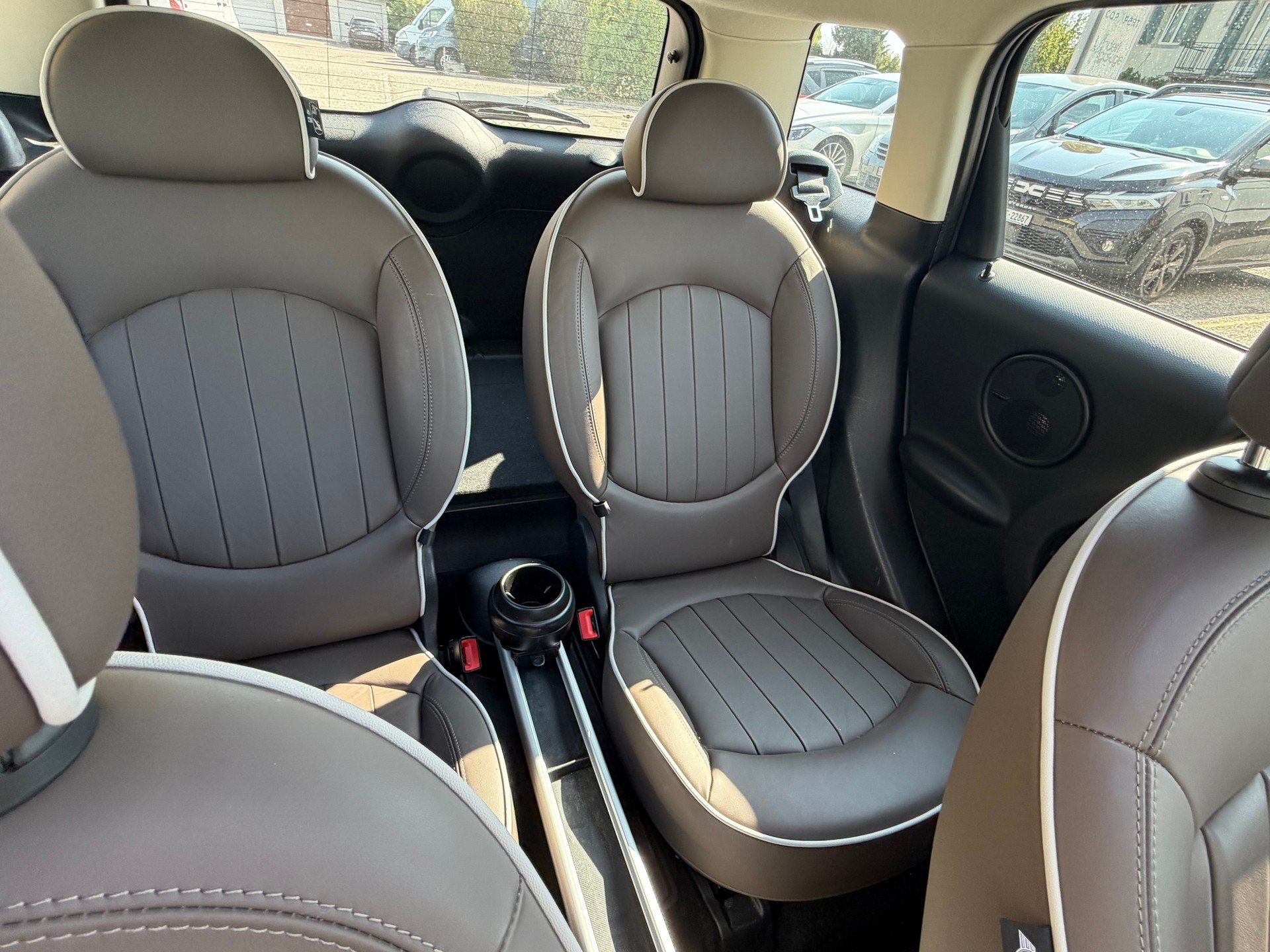 MINI Countryman Cooper S ALL4-image-11