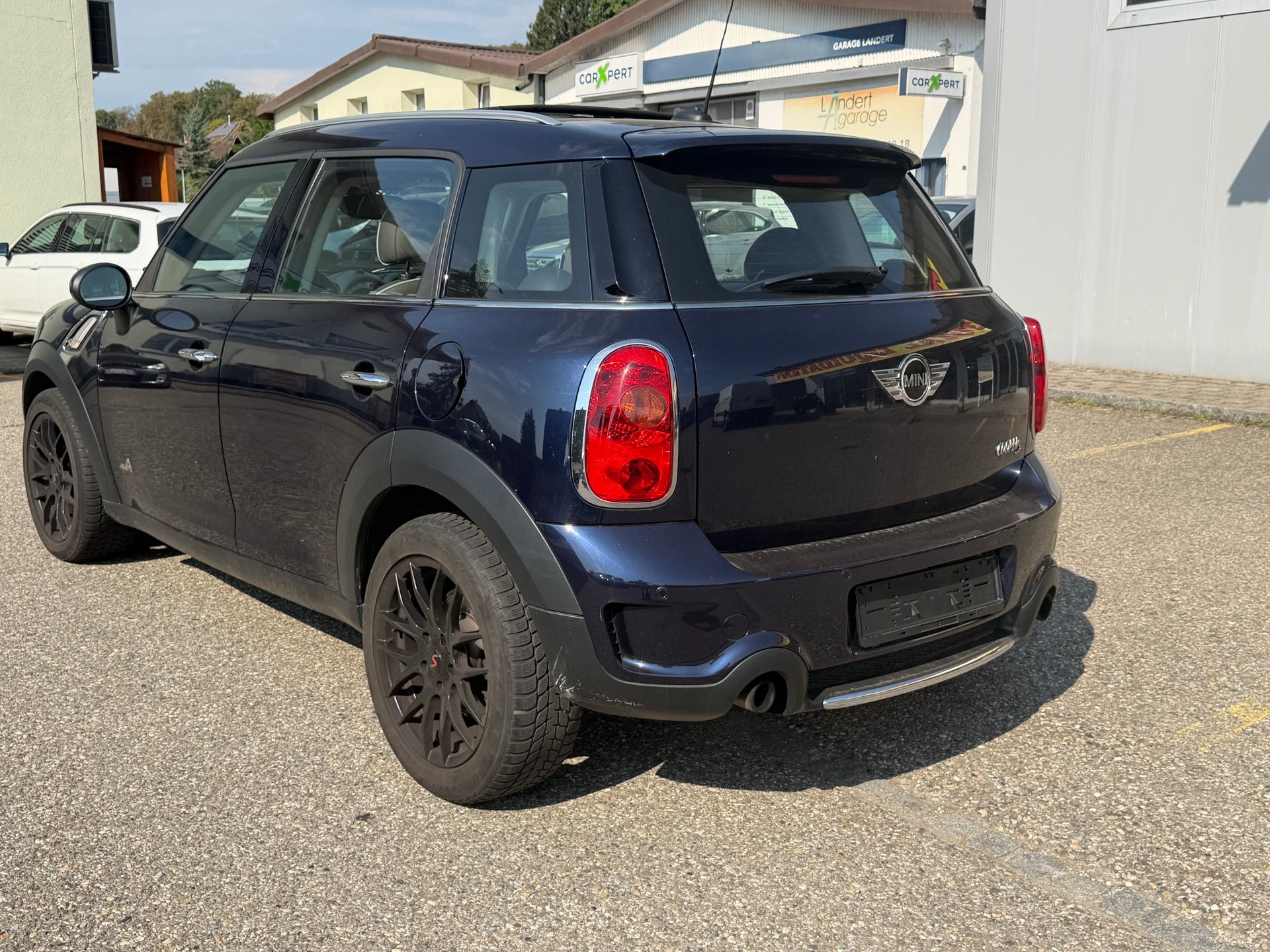 MINI Countryman Cooper S ALL4-image-4