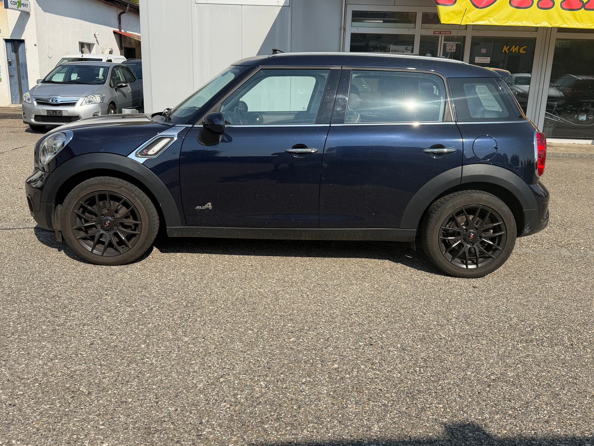 MINI Countryman Cooper S ALL4-image-3