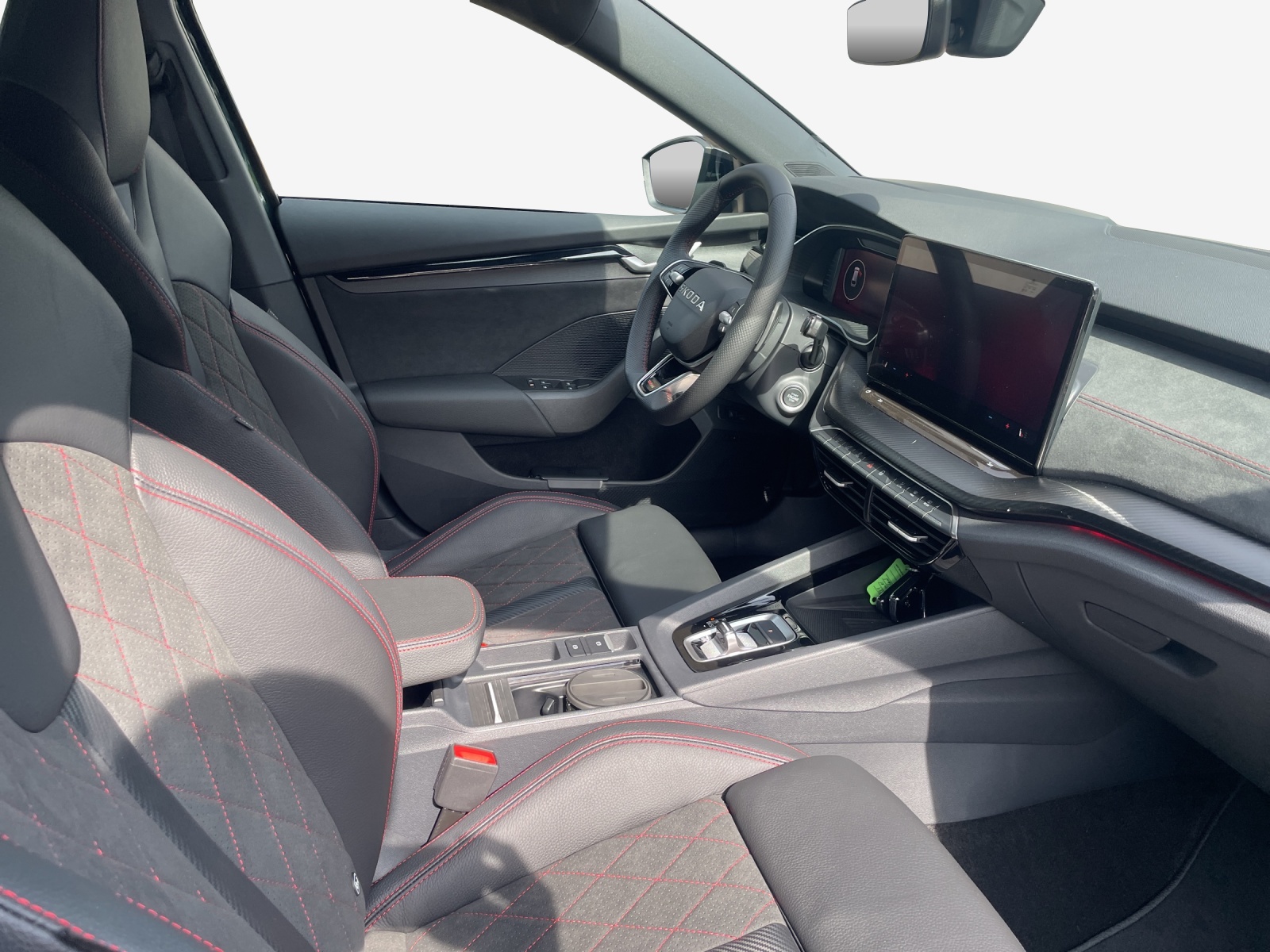 SKODA Octavia Combi 2.0 TSI DSG RS 30 Years Edition-image-7