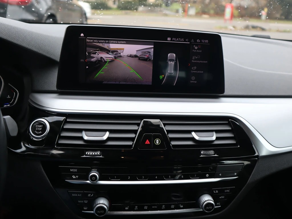 BMW 520d xDrive 48V Touring Steptronic ** Leder-Ausstattung ** LED Scheinwerfer **Mild- Hybrid Diesel **-image-9