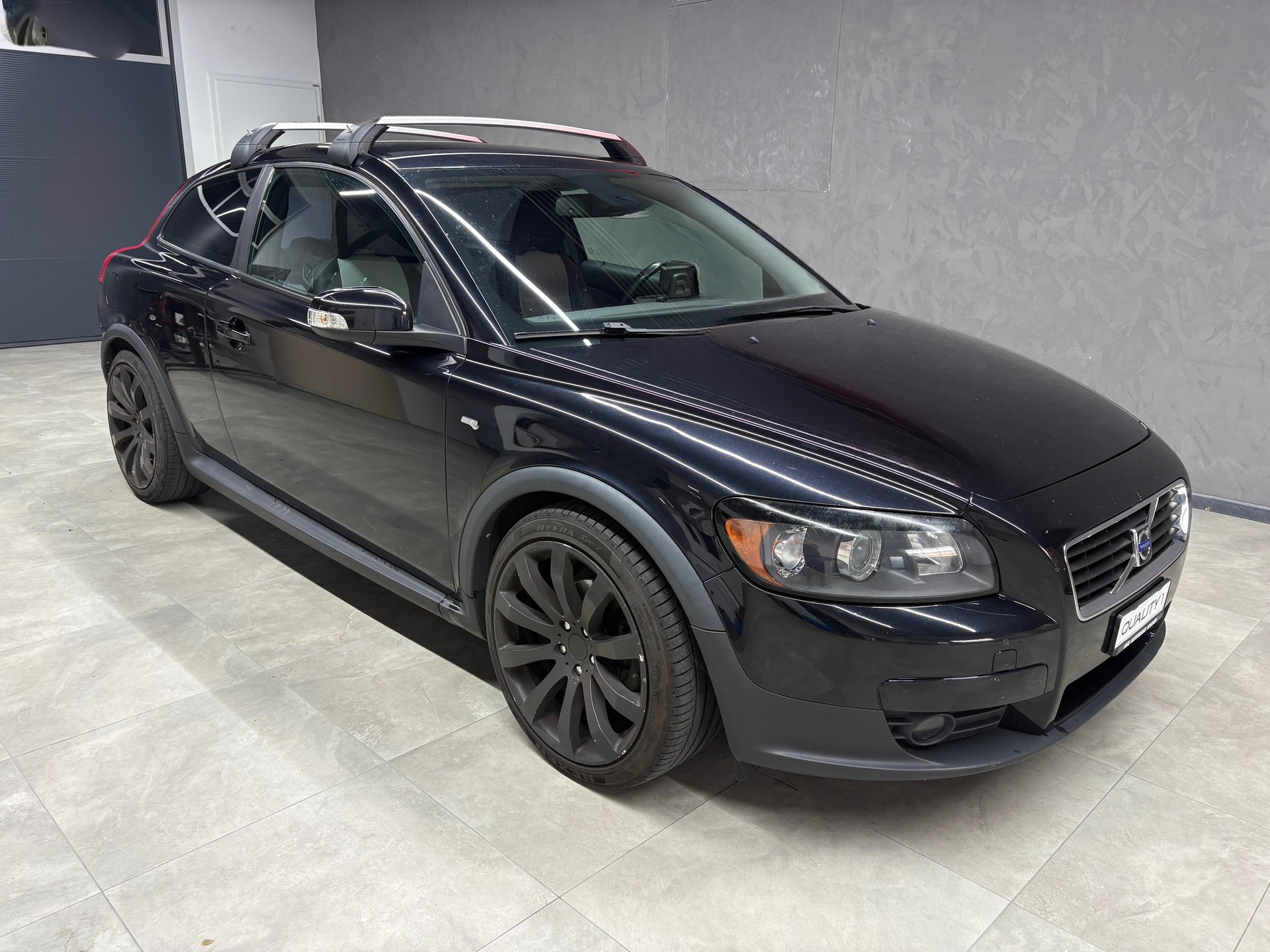 VOLVO C30 1.6D Start/Stop Momentum-image-1