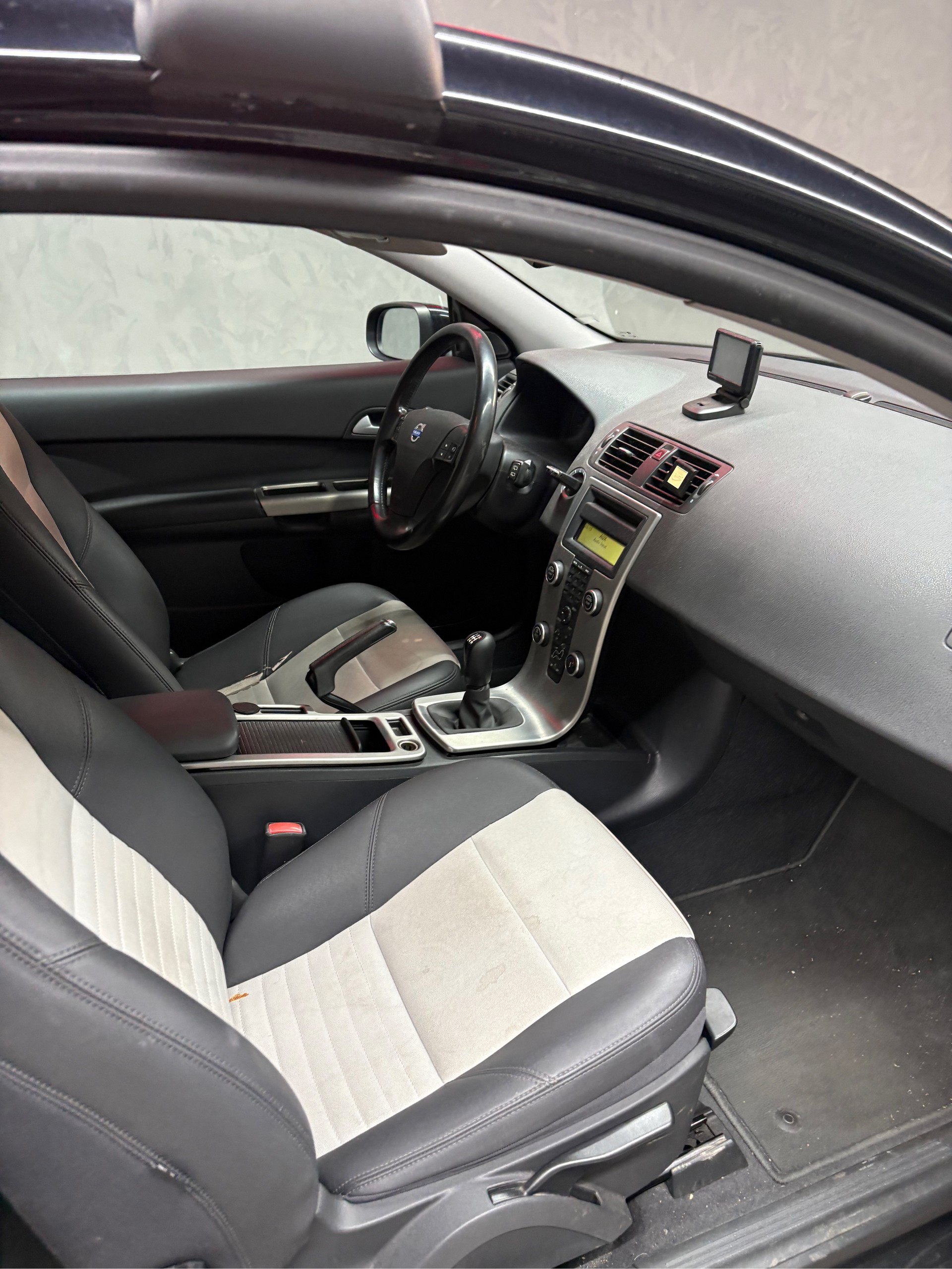 VOLVO C30 1.6D Start/Stop Momentum-image-5