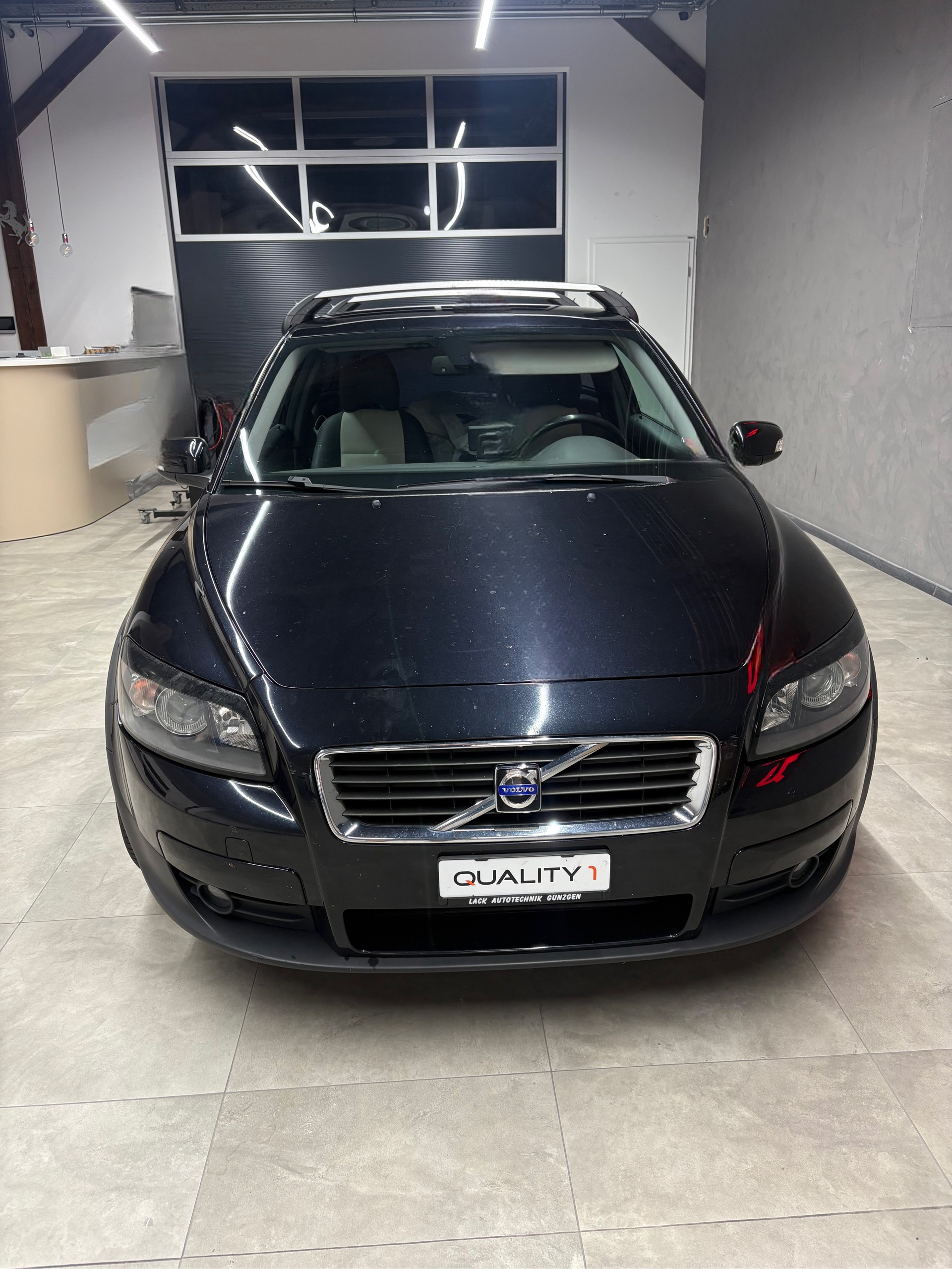 VOLVO C30 1.6D Start/Stop Momentum-image-2