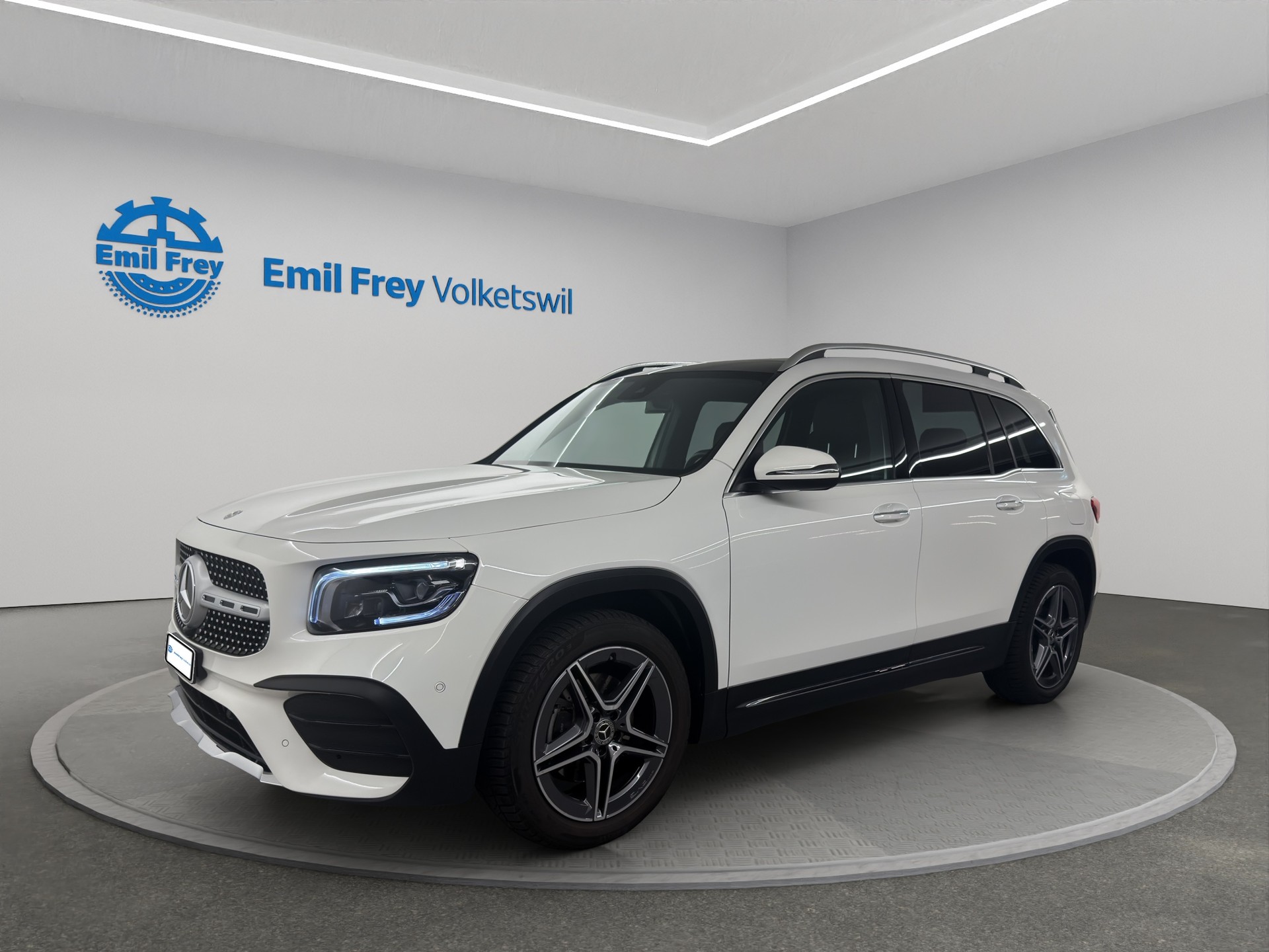 MERCEDES-BENZ GLB 200 AMG Line 4matic-image-0