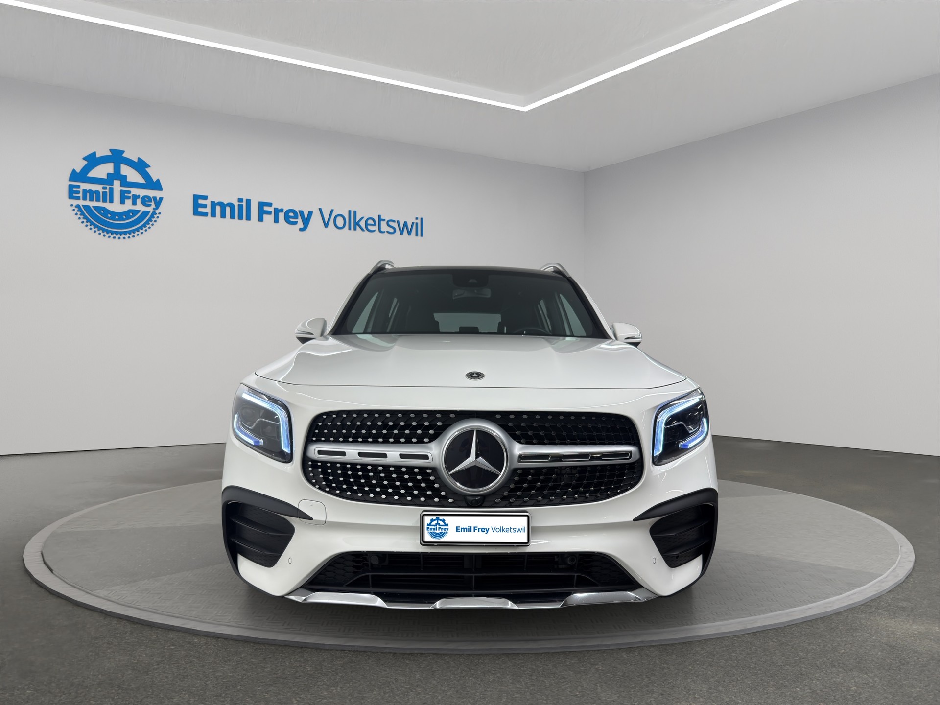 MERCEDES-BENZ GLB 200 AMG Line 4matic-image-4