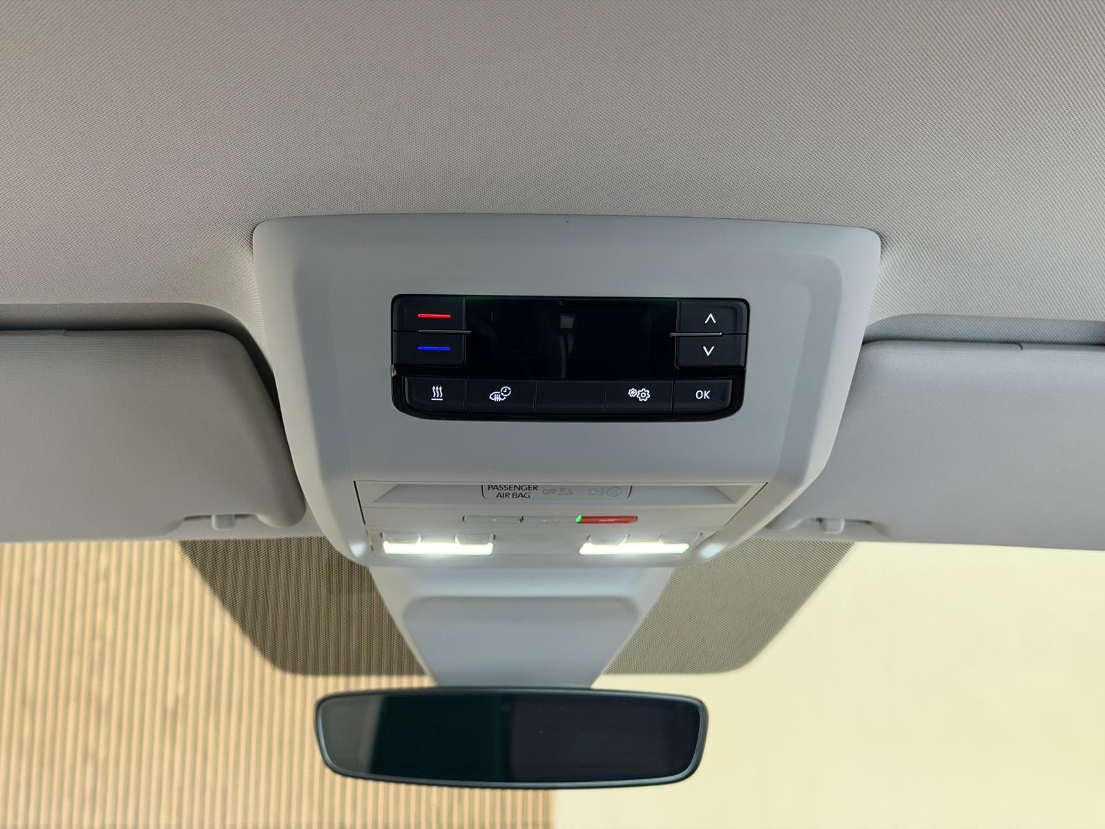 VW T6.1 Multivan 2.0 Bi-TDI Generation Six 4Motion DSG-image-22