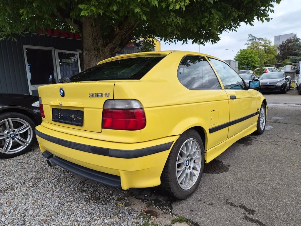 BMW 318ti Compact Sport M-Paket-image-5