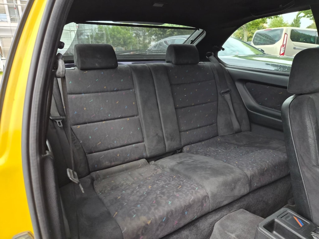 BMW 318ti Compact Sport M-Paket-image-9