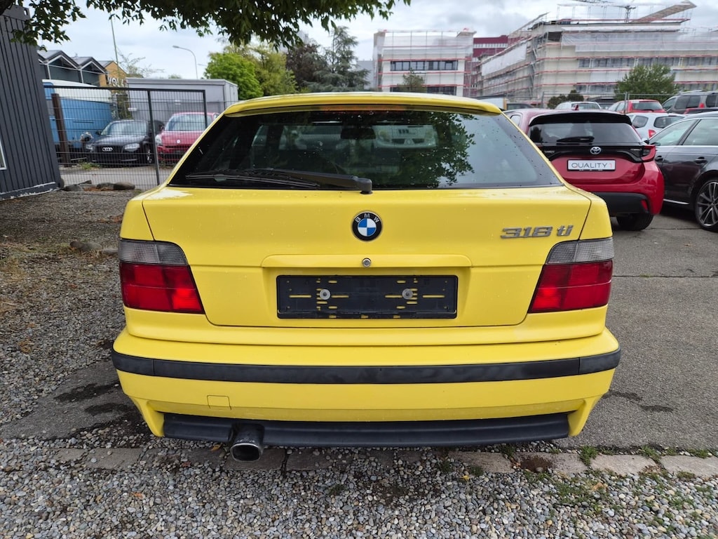 BMW 318ti Compact Sport M-Paket-image-4