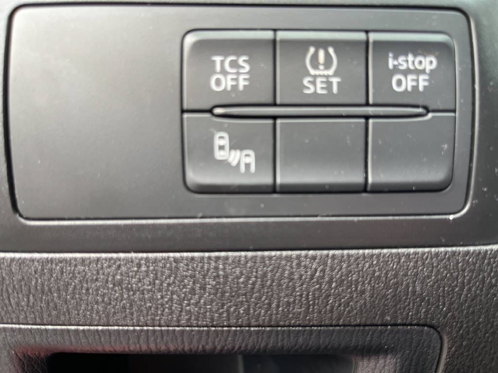 MAZDA CX-5 2.0 Ambition-image-12