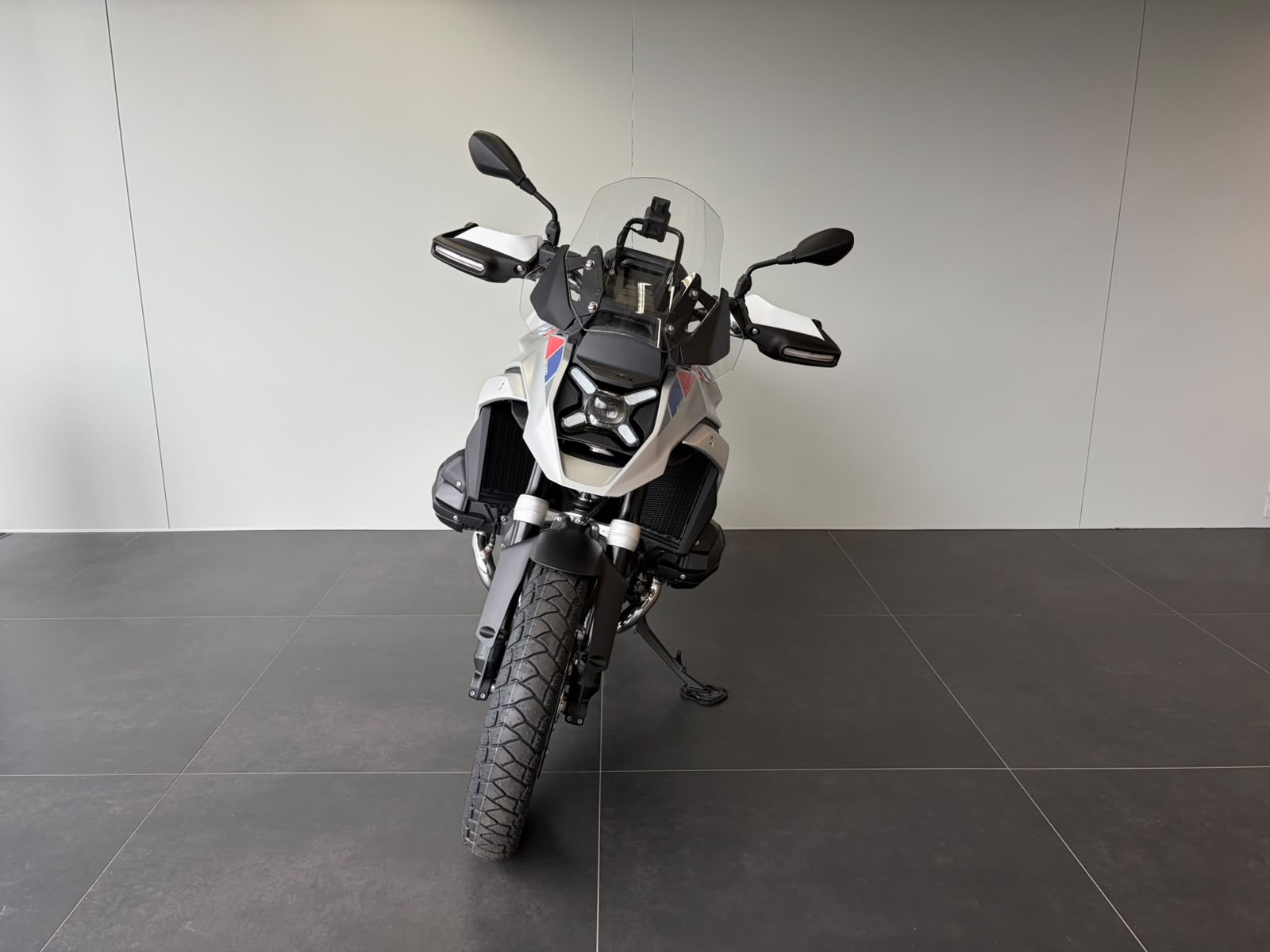 BMW R 1300 GS-image-4