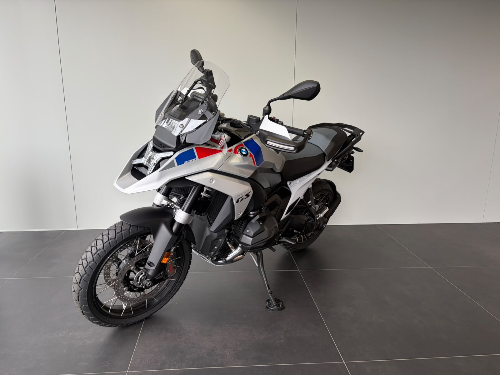 BMW R 1300 GS-image-5