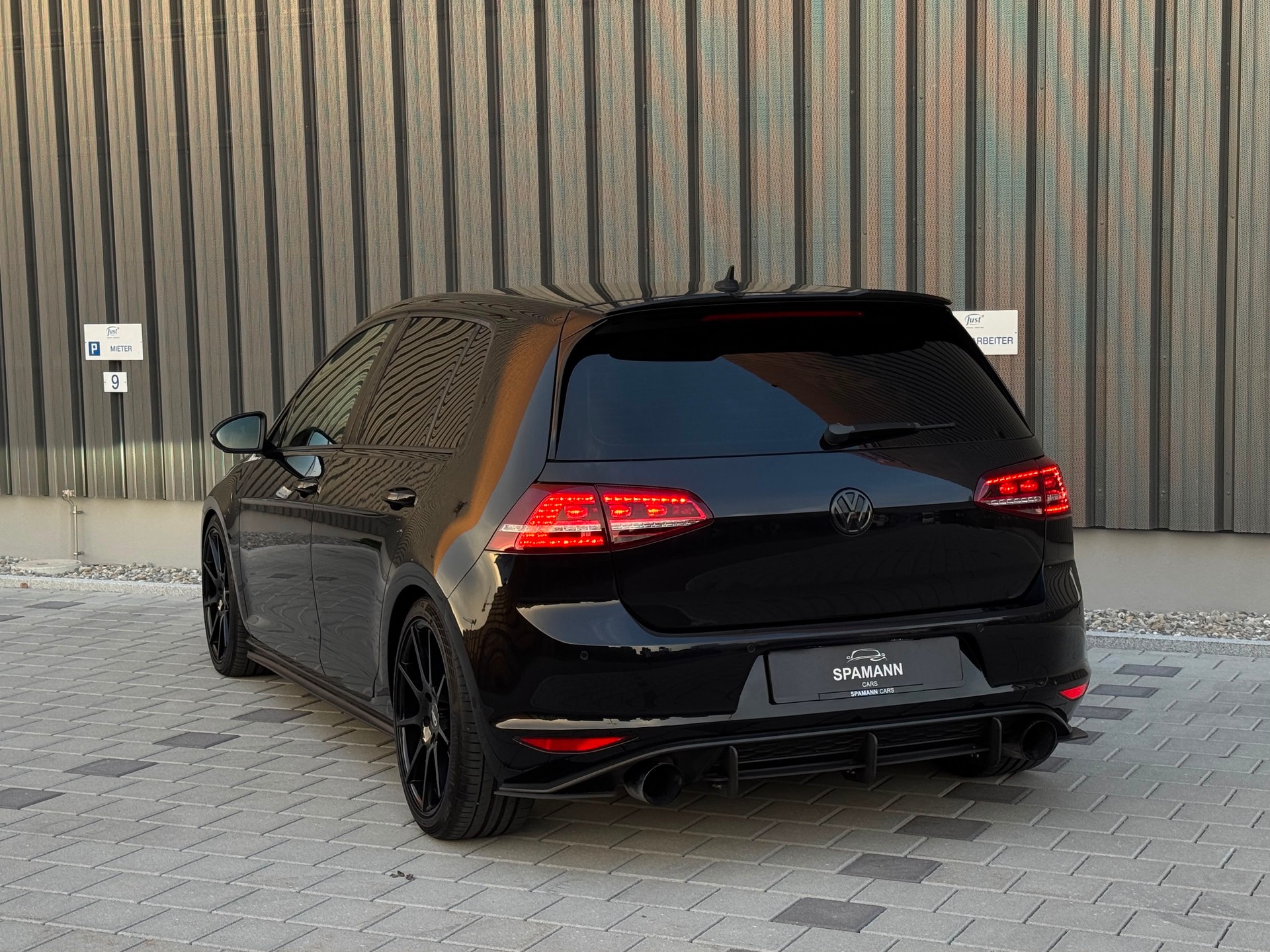 VW Golf 2.0 TSI GTI Performance DSG-image-6