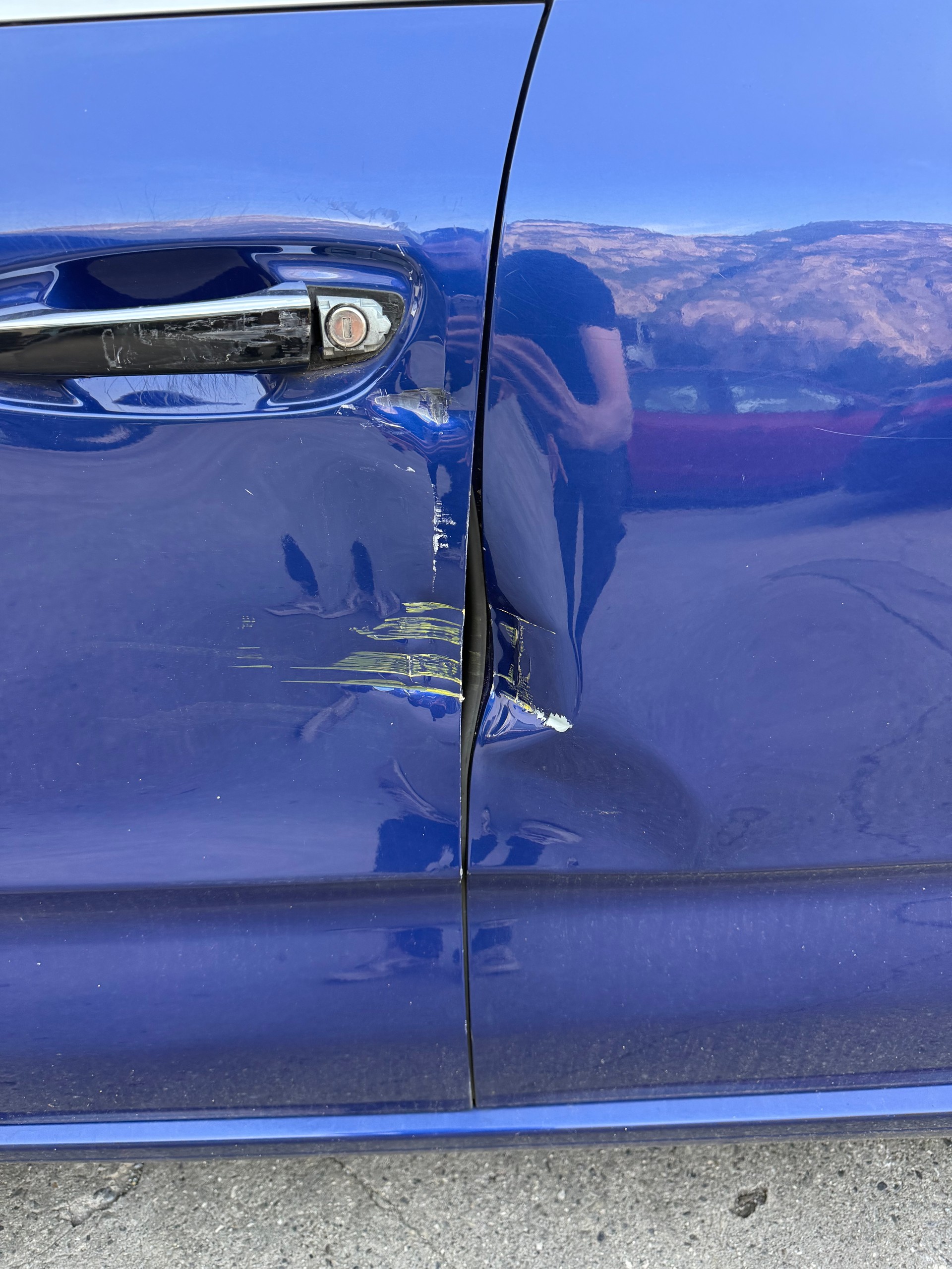 CITROEN C4 Picasso 1.2 Pure Tech Feel EAT6-image-2