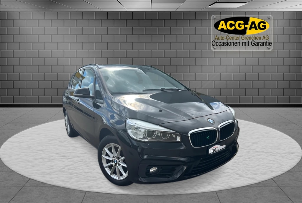 BMW 218d xDrive Active Tourer Steptronic ** Gr-Navi ** PDC V+H ** Xenon ** Sitzheizung ** Tempomat ** Frisch Ab MFK & Service **-image-0