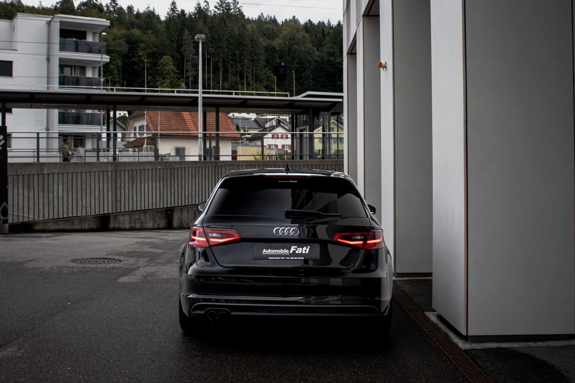 AUDI A3 Sportback S Line 1.8 TFSI Ambition-image-3