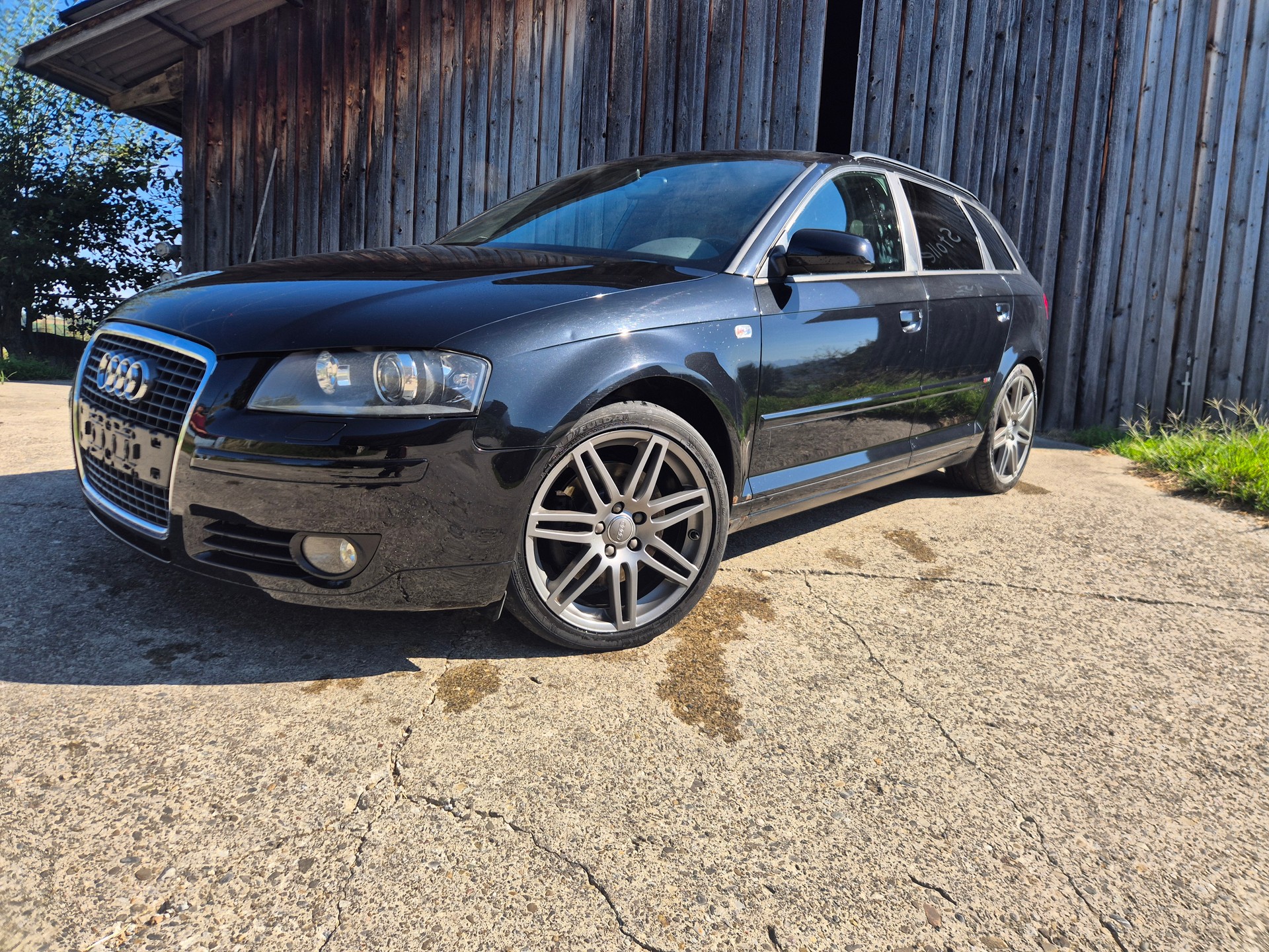 AUDI 2.0 16V T FSI Ambition quat.-image-0