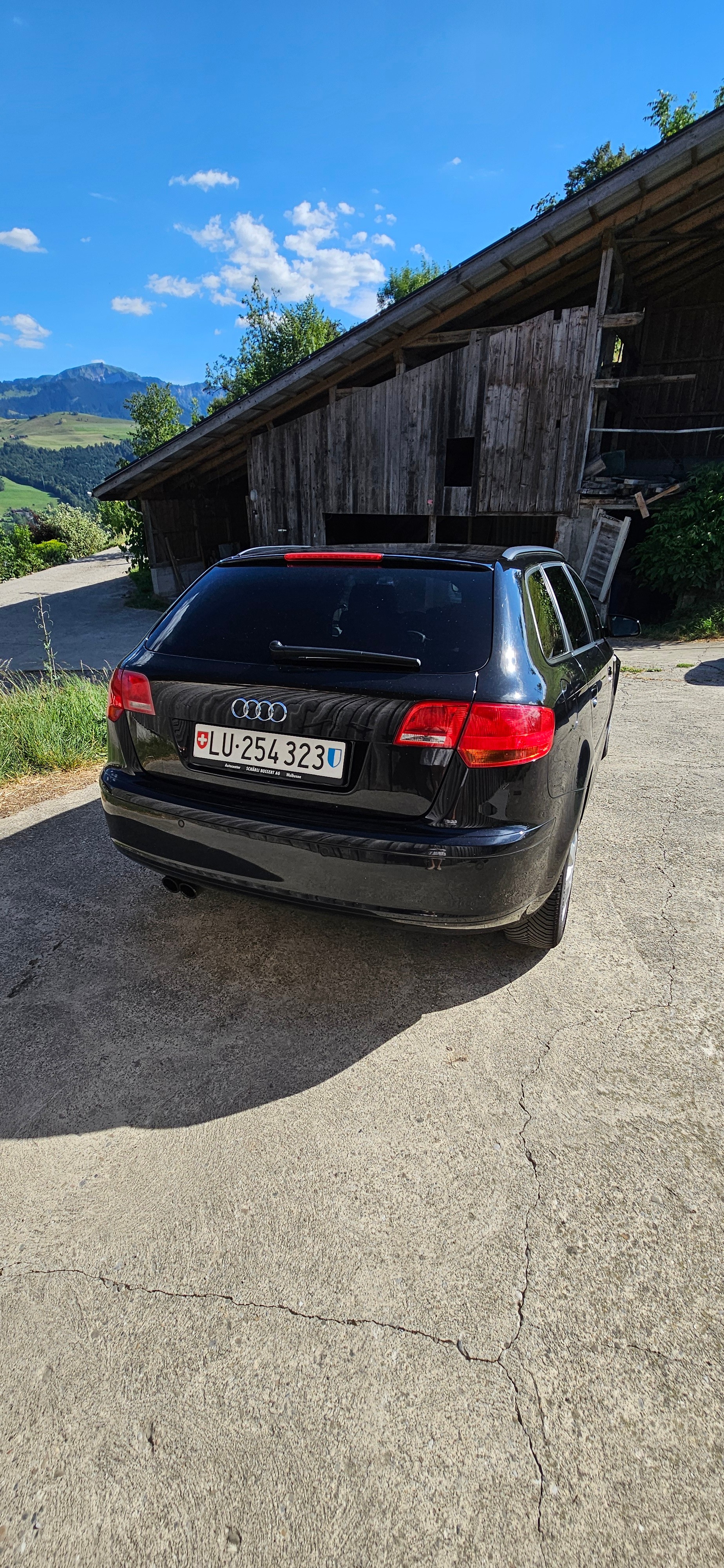 AUDI 2.0 16V T FSI Ambition quat.-image-5
