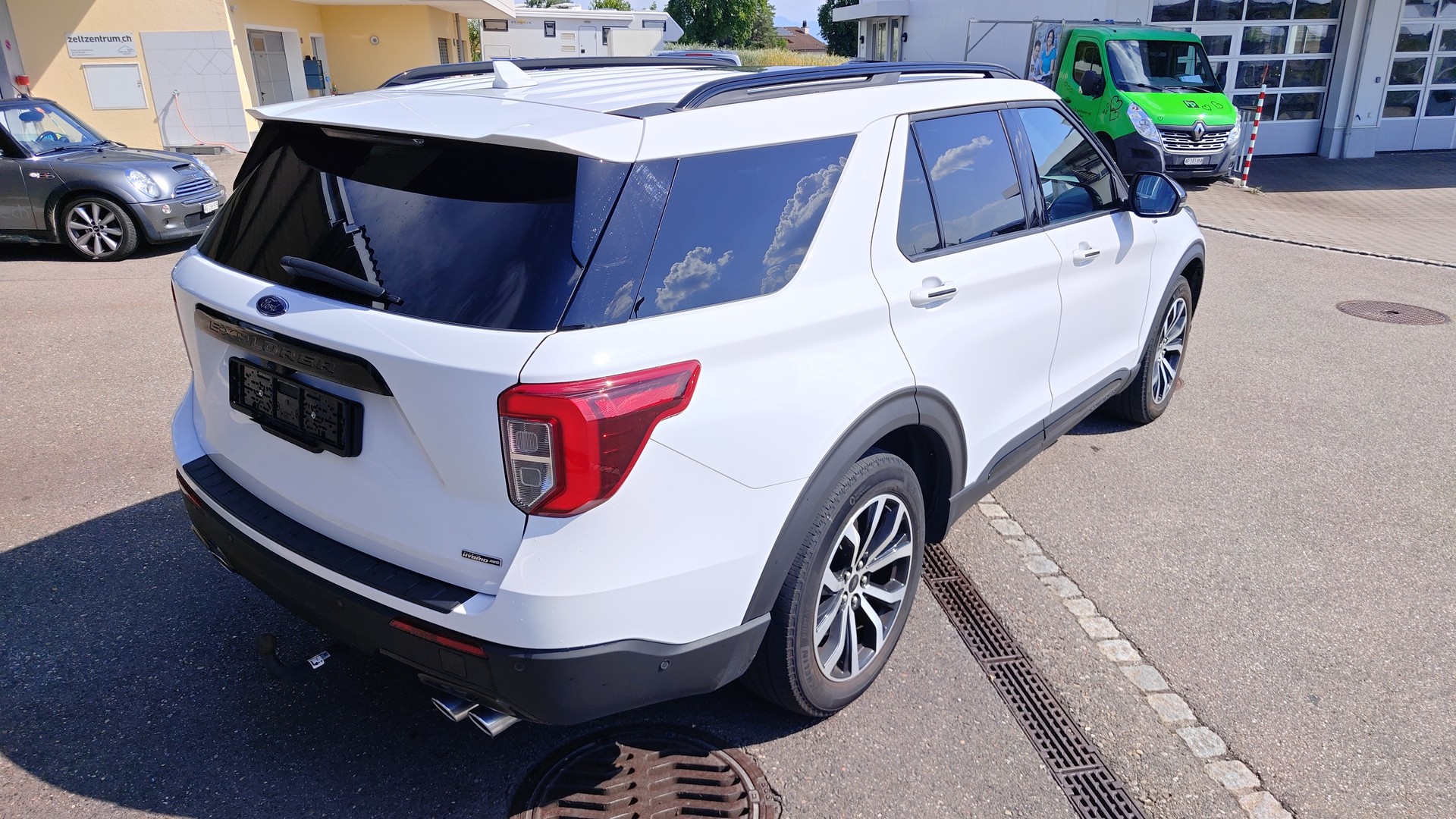 FORD 3.0 V6 Plug-in Hybrid ST-Line-image-3