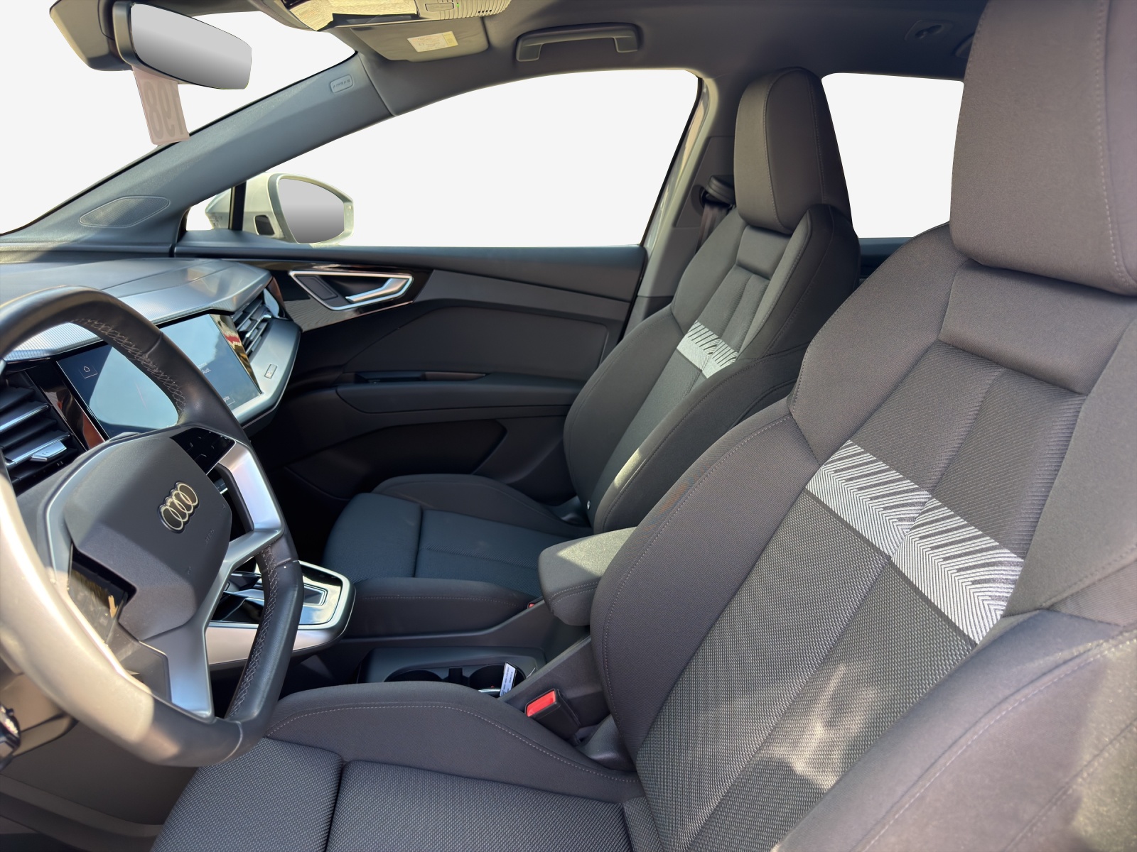 AUDI Q4 e-tron 45 Attraction-image-7