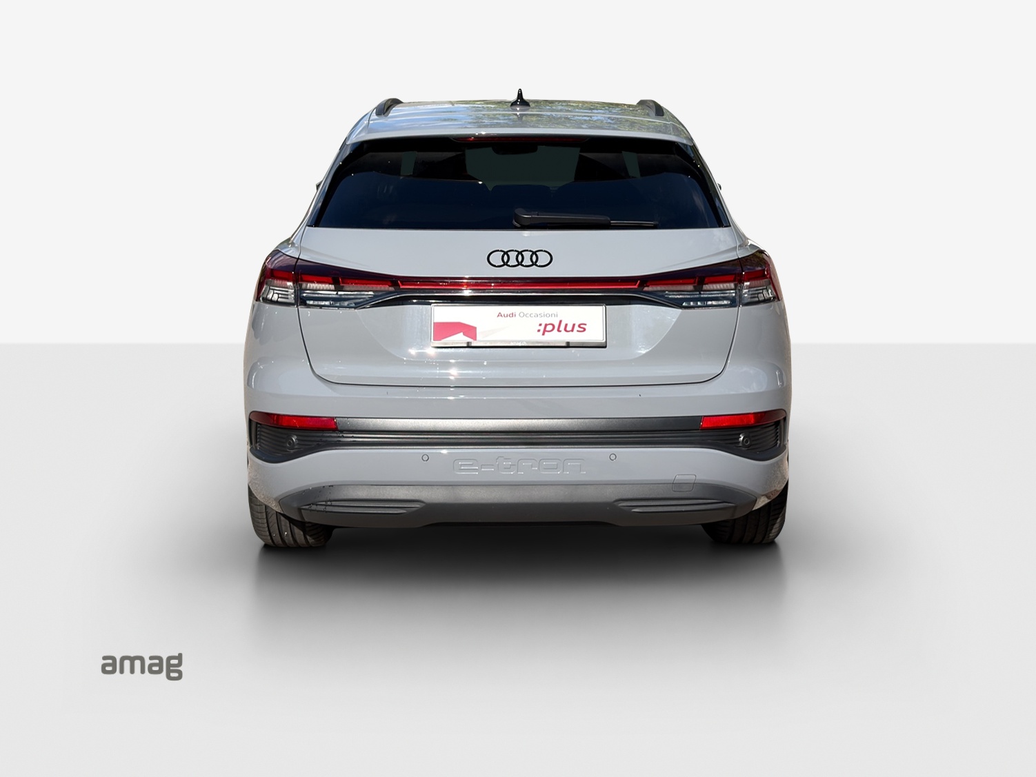 AUDI Q4 e-tron 45 Attraction-image-3