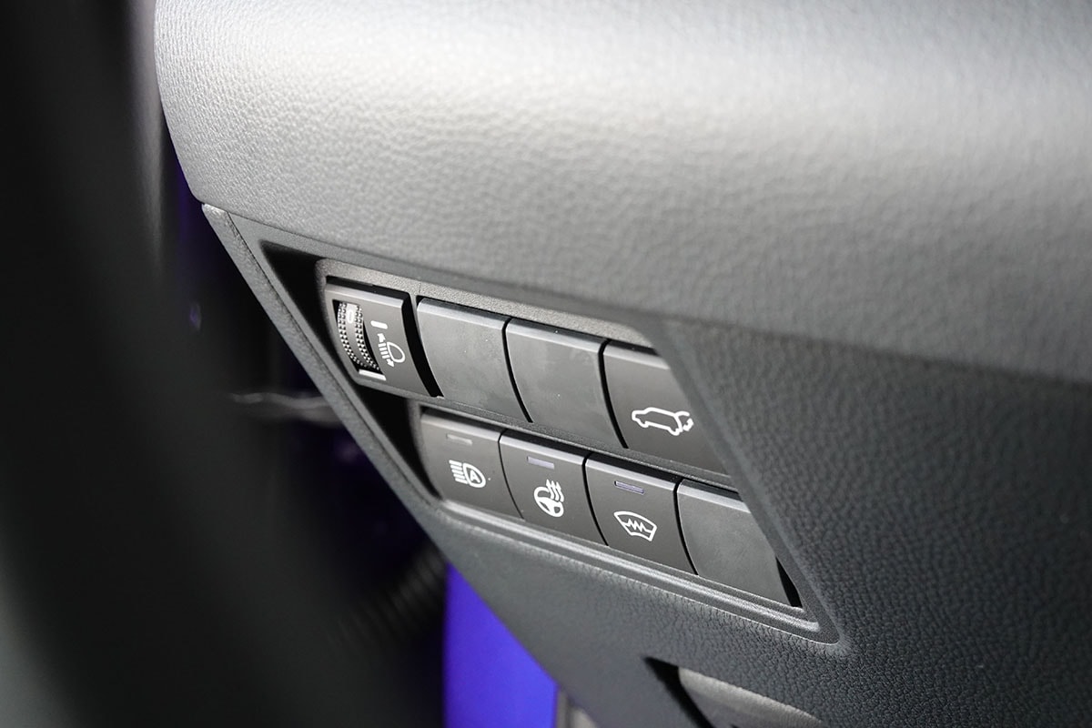 TOYOTA Yaris Cross 1.5 Premium 2WD e-CVT-image-13