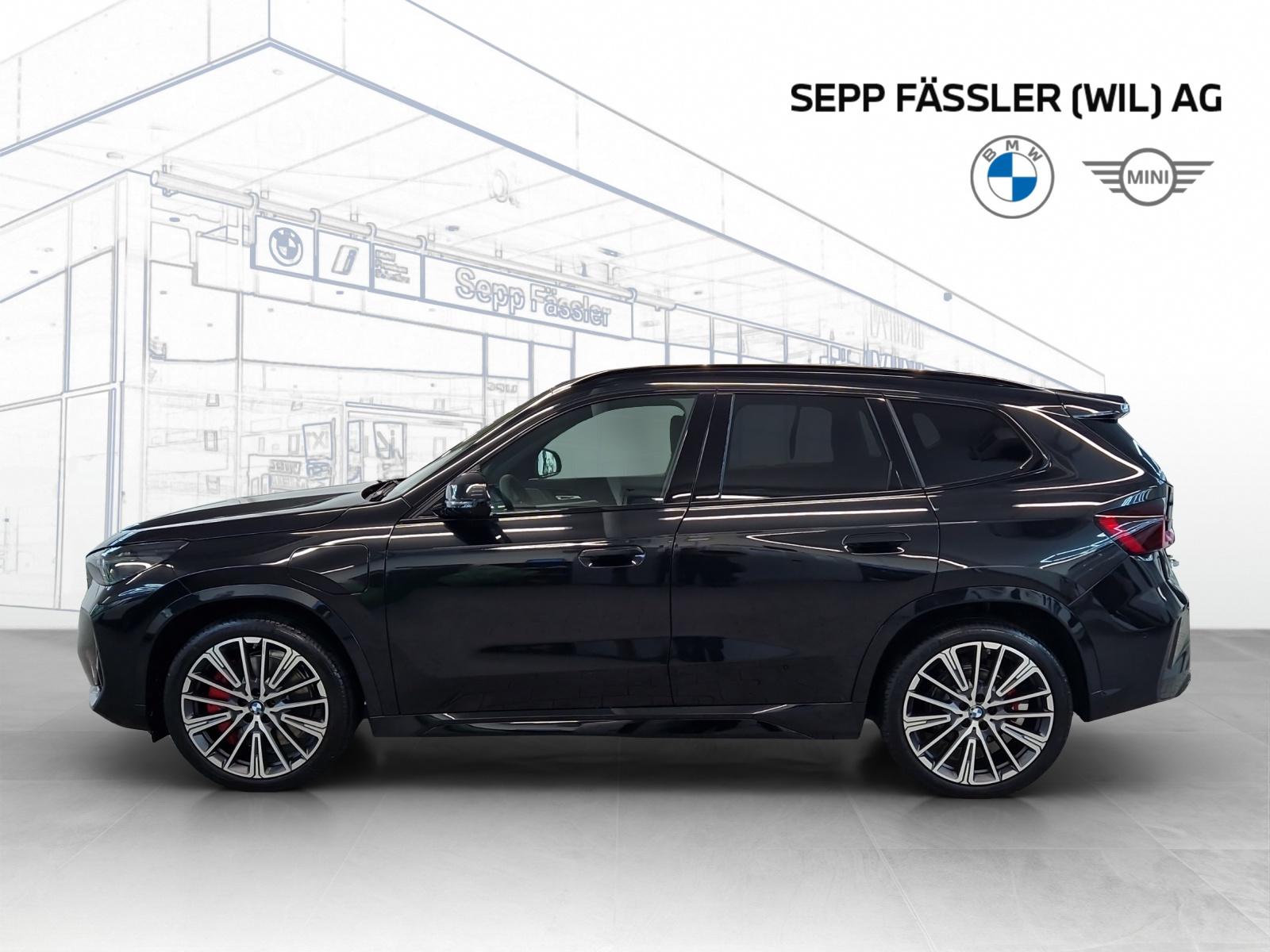 BMW X1 30e xDrive M Sport Pro-showroom-element-1