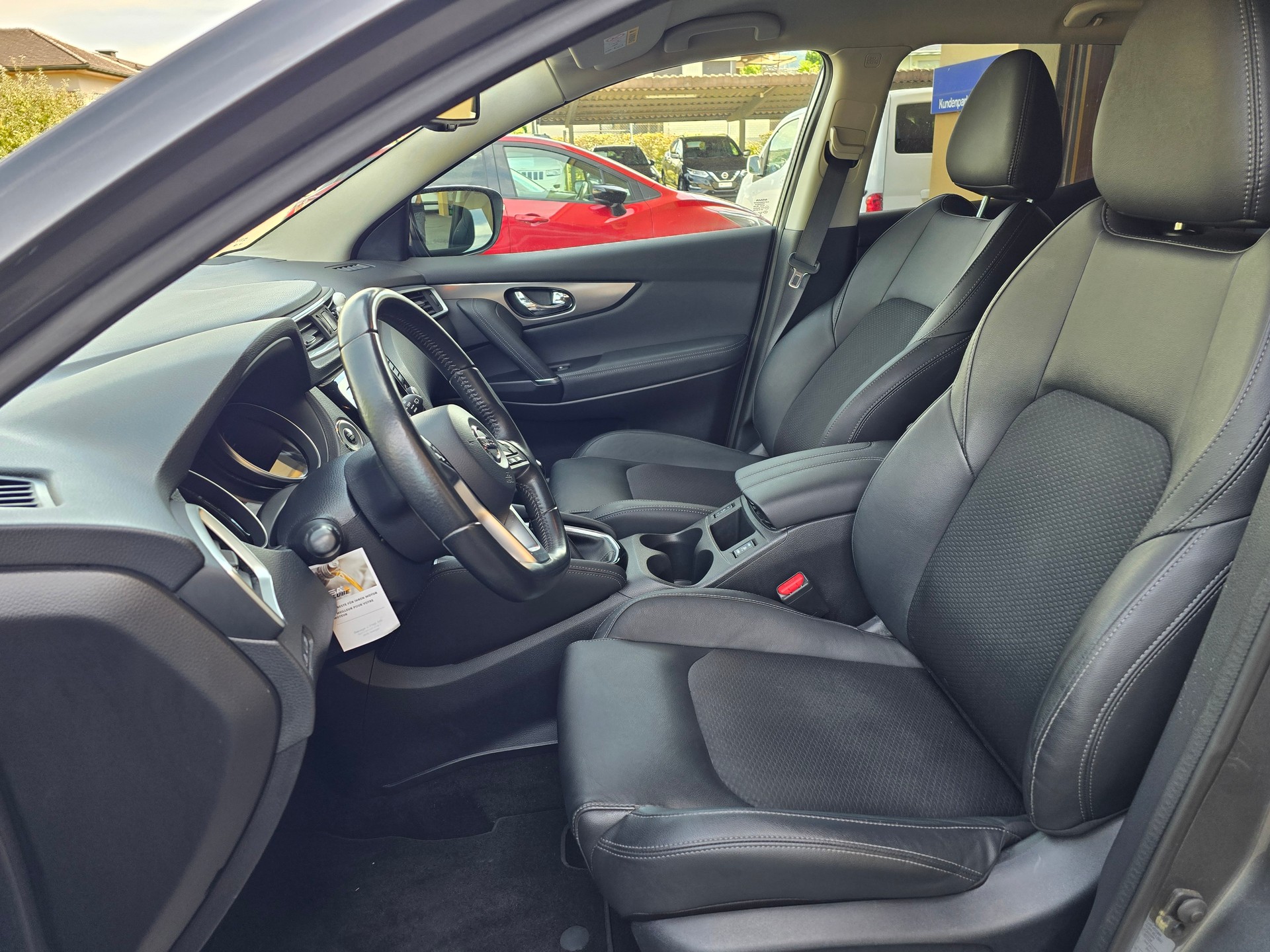 NISSAN Qashqai 1.7 dCi tekna ALL-MODE 4x4-image-13