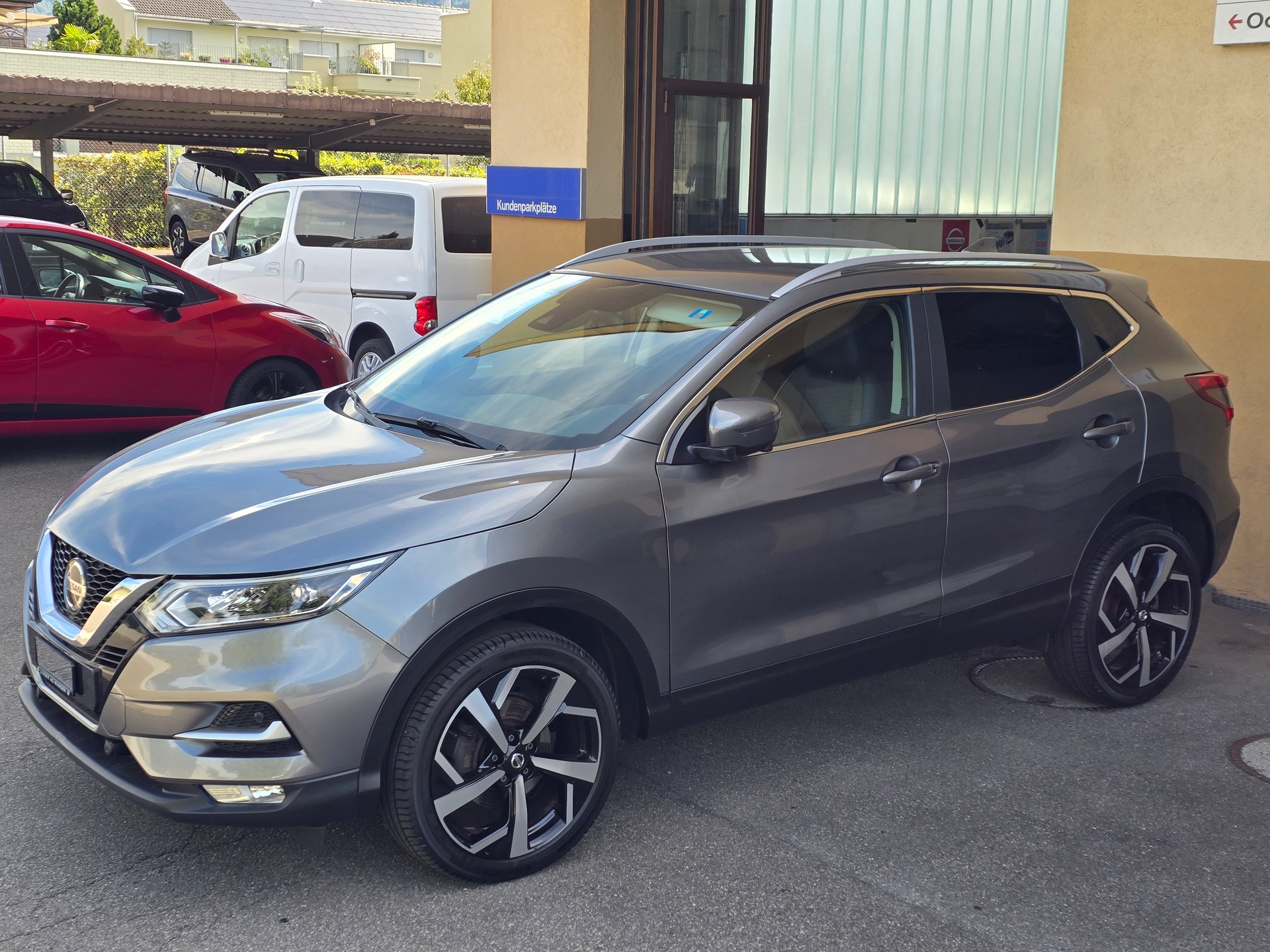 NISSAN Qashqai 1.7 dCi tekna ALL-MODE 4x4-image-9