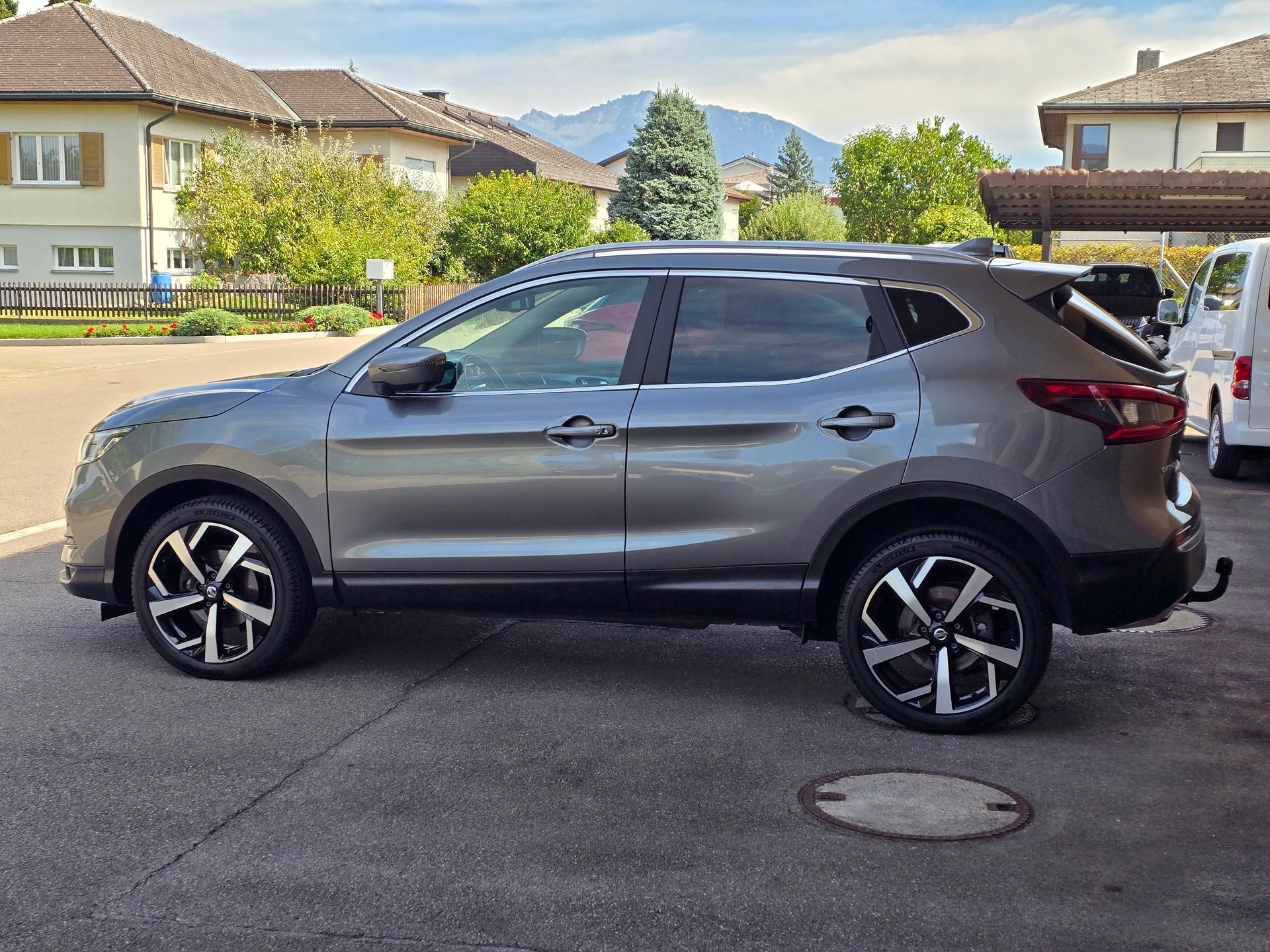 NISSAN Qashqai 1.7 dCi tekna ALL-MODE 4x4-image-8