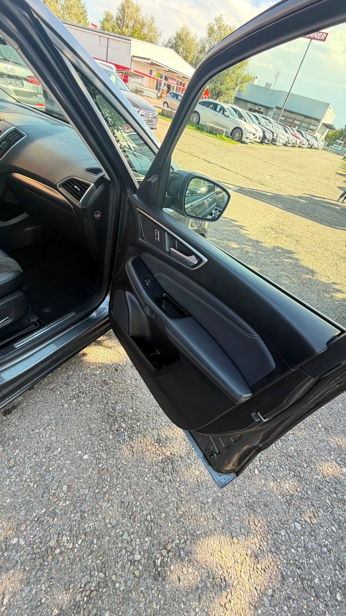FORD Galaxy 2.0 TDCi Titanium AWD PowerShift-image-11