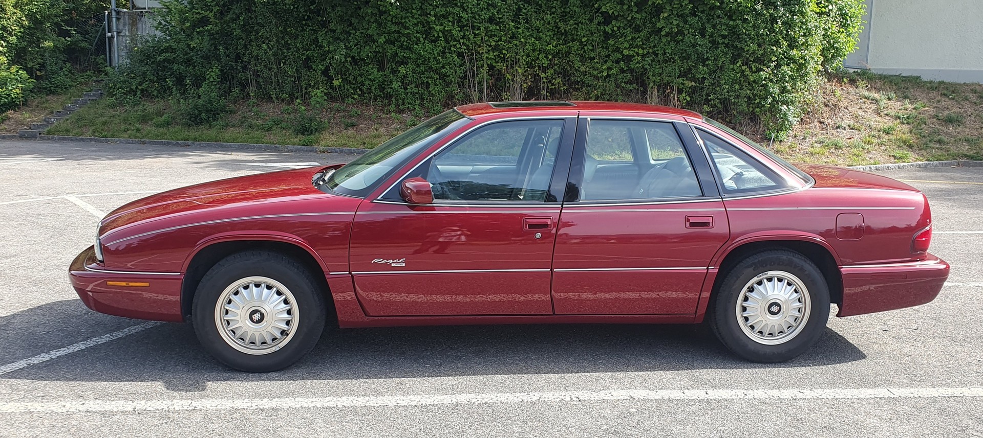 BUICK Regal 3.8 V6 Limited-image-2