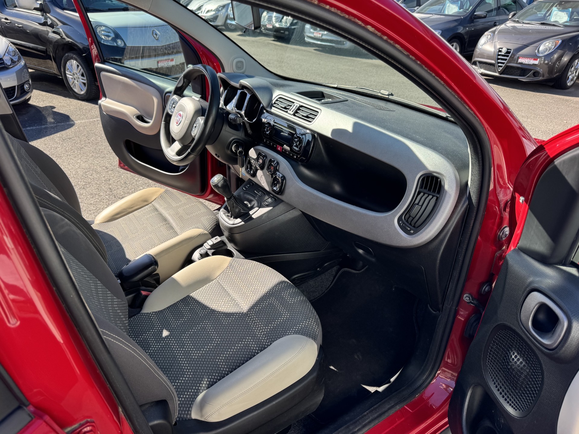 FIAT Panda 1.3 MJ Climbing 4x4-image-12