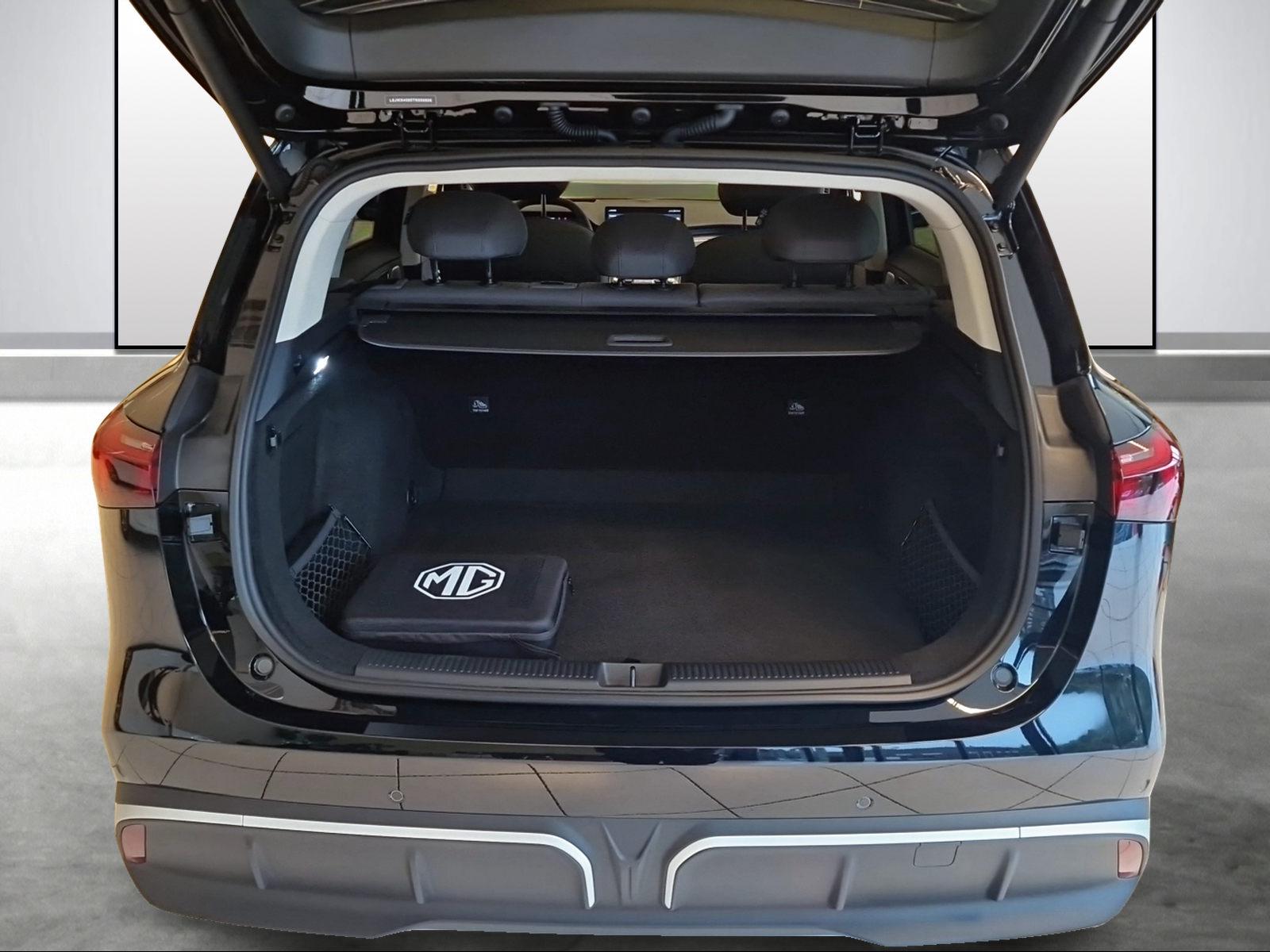 MG S6 EV 77 kWh Luxury 4WD-image-13
