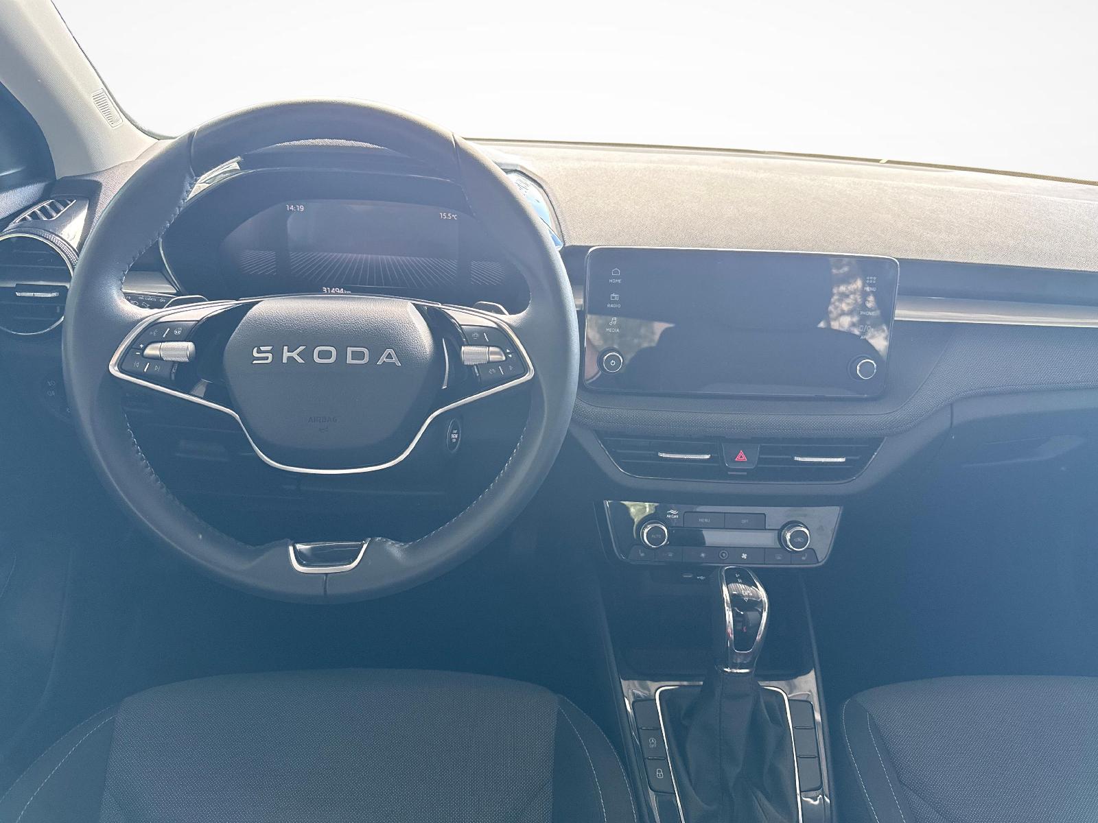 SKODA Fabia 1.0 TSI Selection DSG-image-8