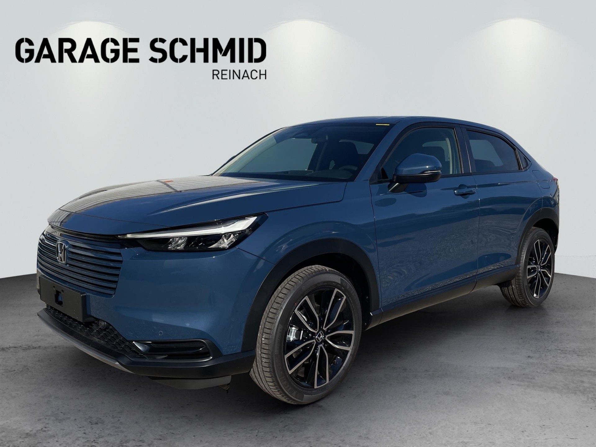 HONDA HR-V 1.5 i-MMD Elegance-showroom-element-2