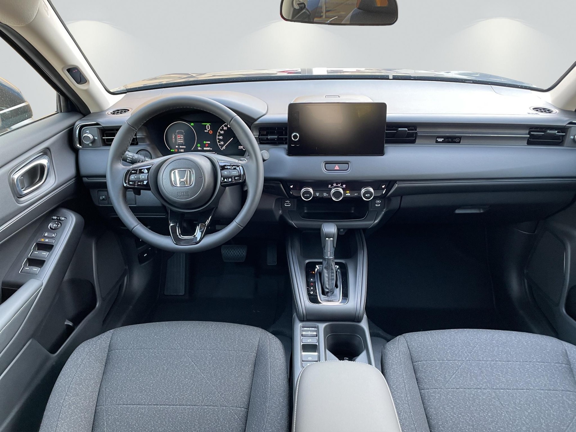 HONDA HR-V 1.5 i-MMD Elegance-image-12
