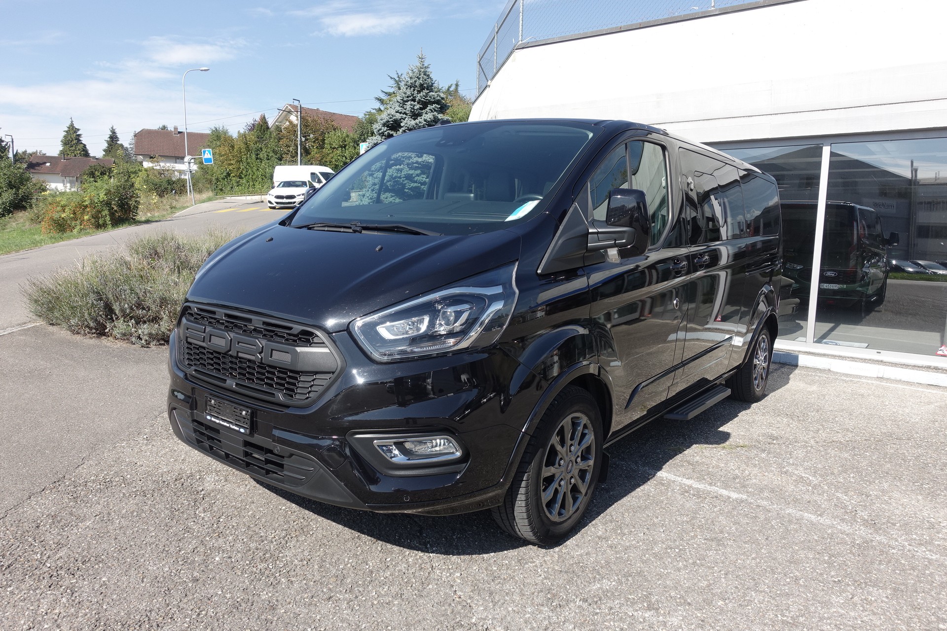 FORD Tourneo Custom 320 L2H1 Titanium X A-image-0